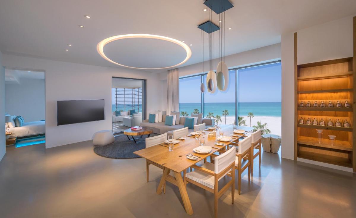 Nikki Beach Resort & Spa Dubai 29
