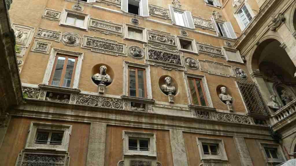 Casa Funari