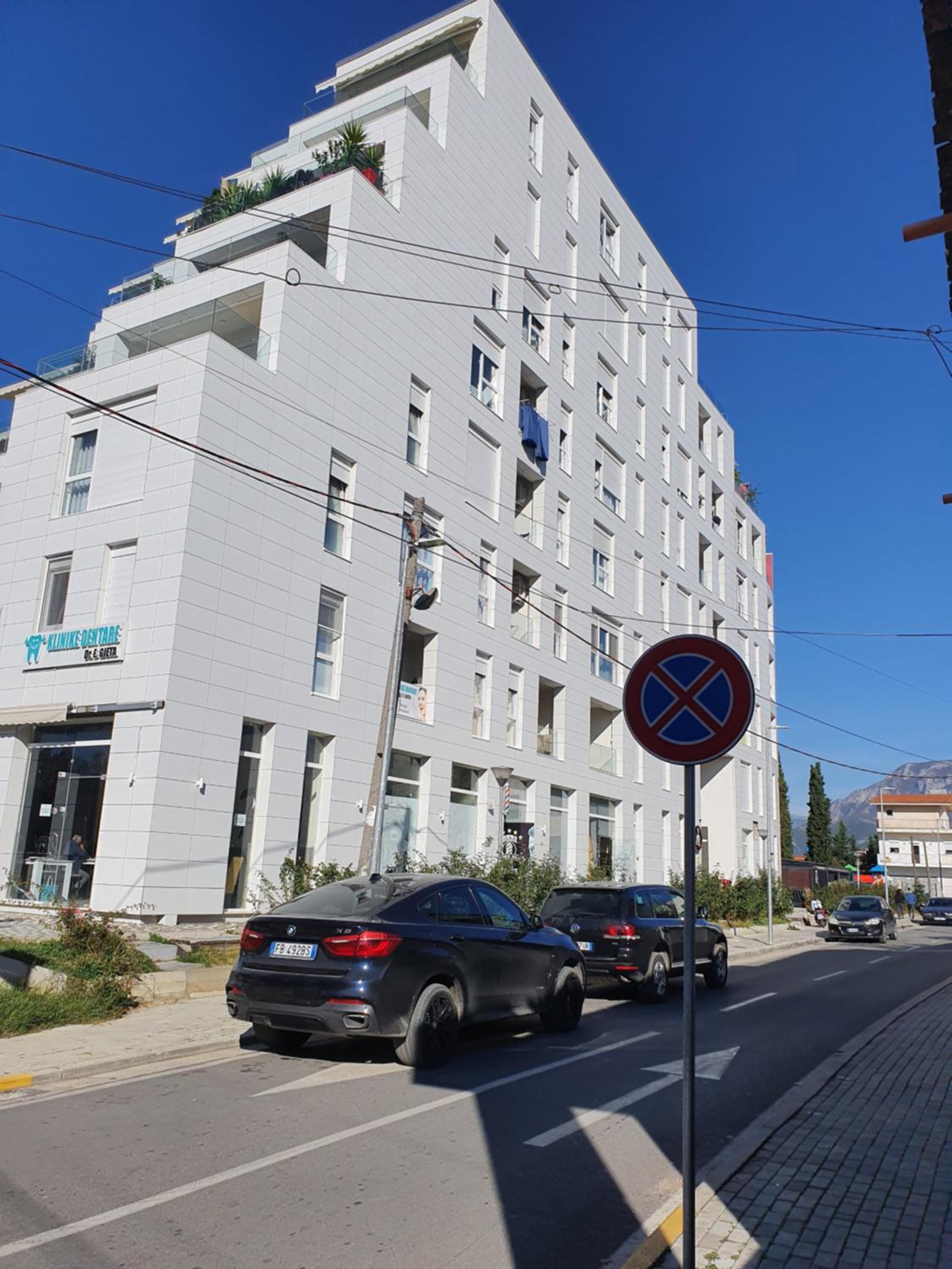Rovena's Apartment - free parking