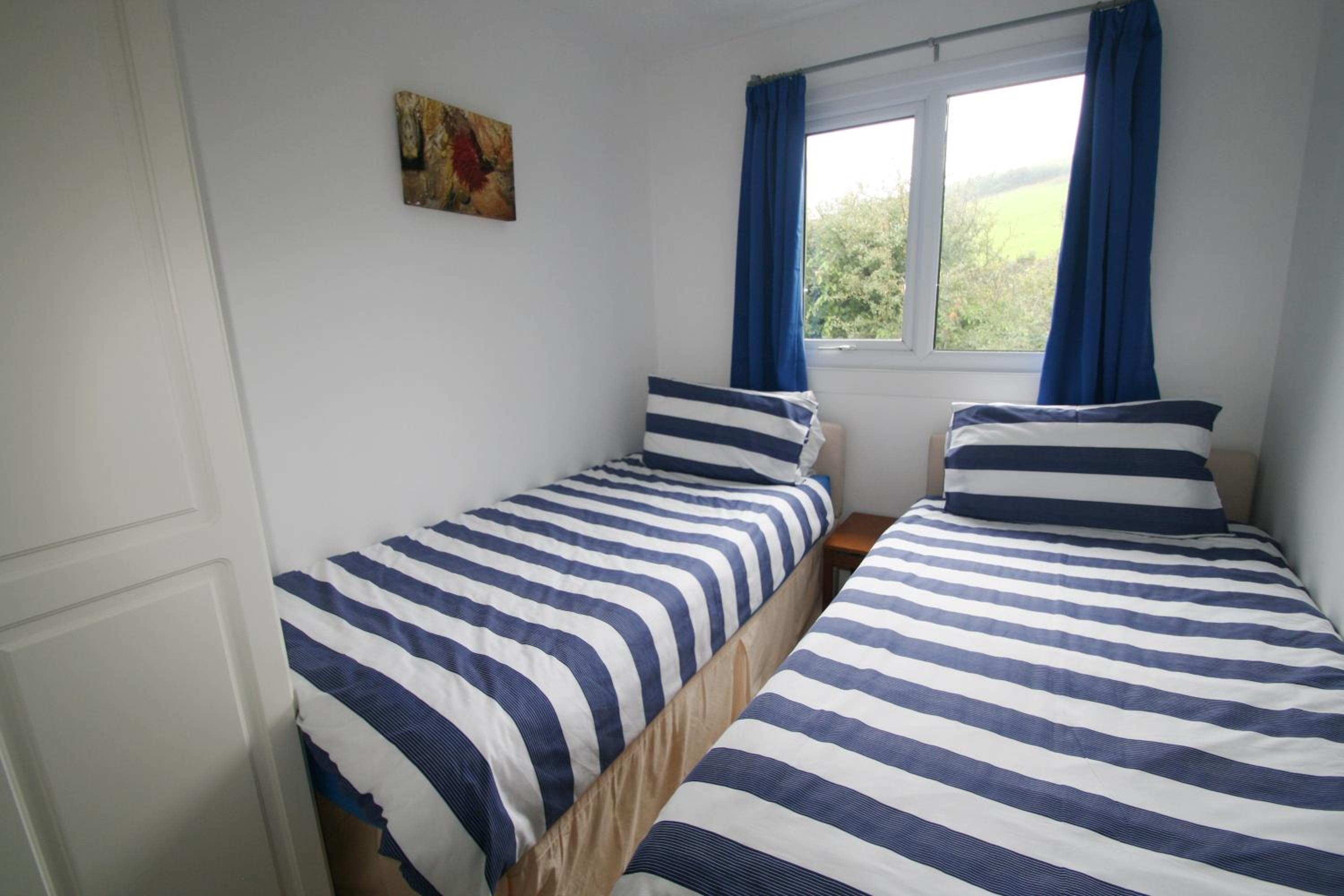 Freshwater Bay Holiday Cottages