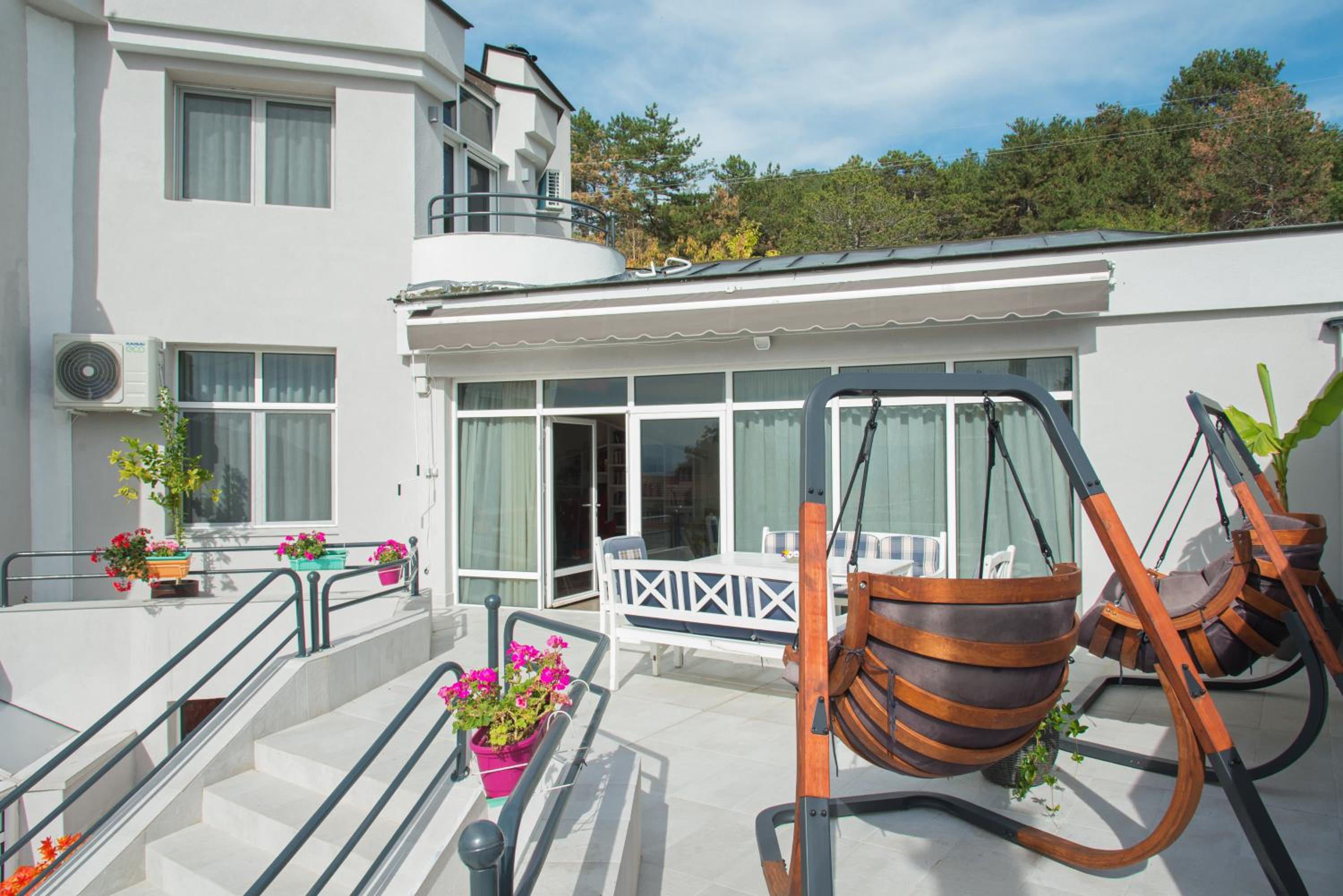 Вила Франк/Villa Frank view 5
