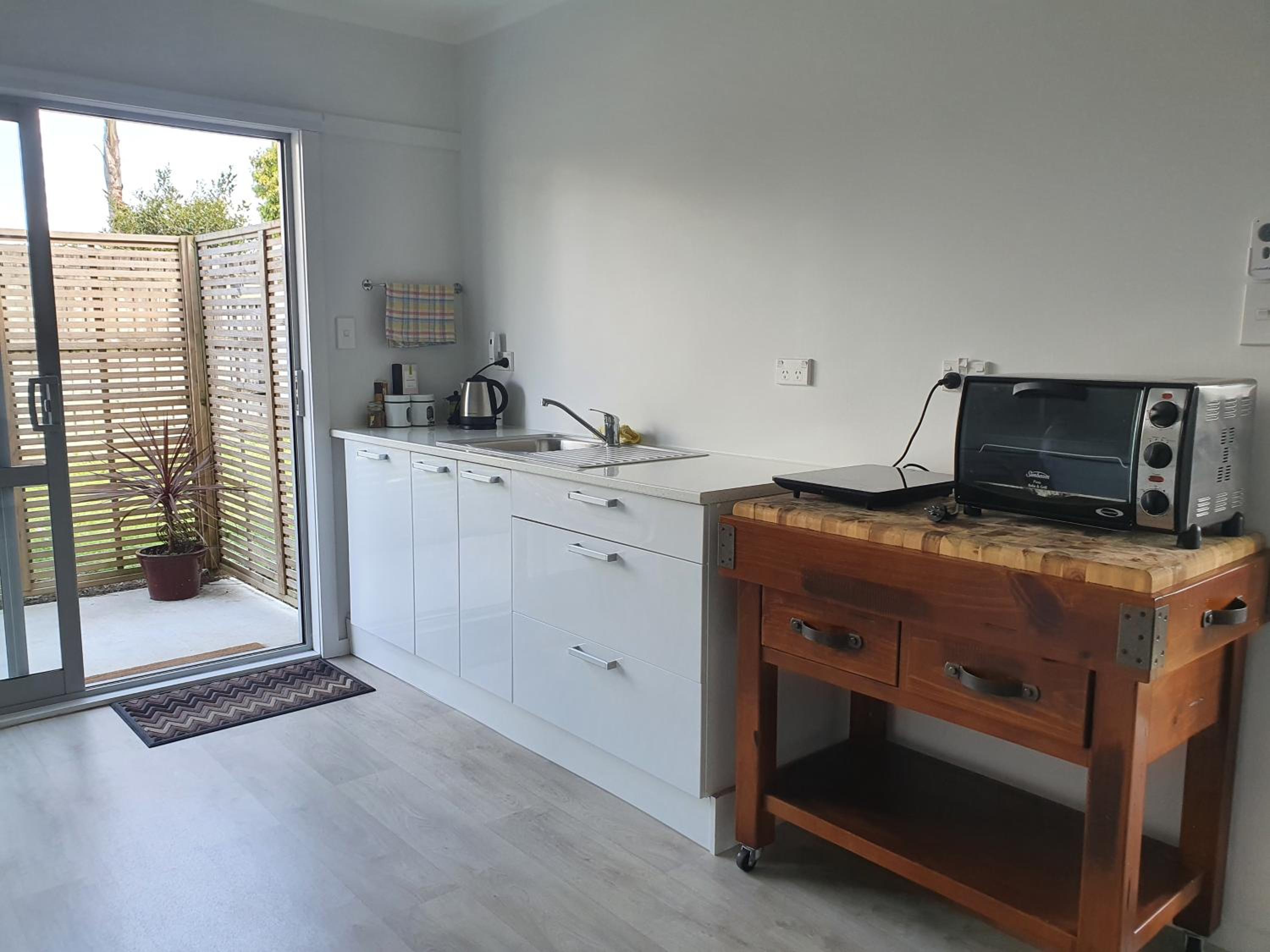 Kerikeri Central Apartment view 3