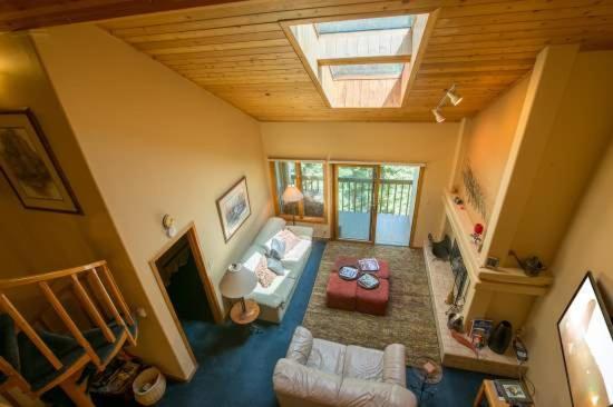 Townsend Place in Beaver Creek VIllage - Property Image 17
