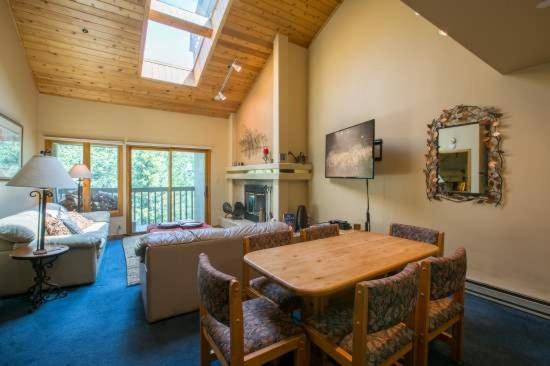 Townsend Place in Beaver Creek VIllage - Property Image 13