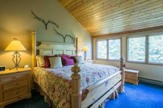 Townsend Place in Beaver Creek VIllage - Property Image 12