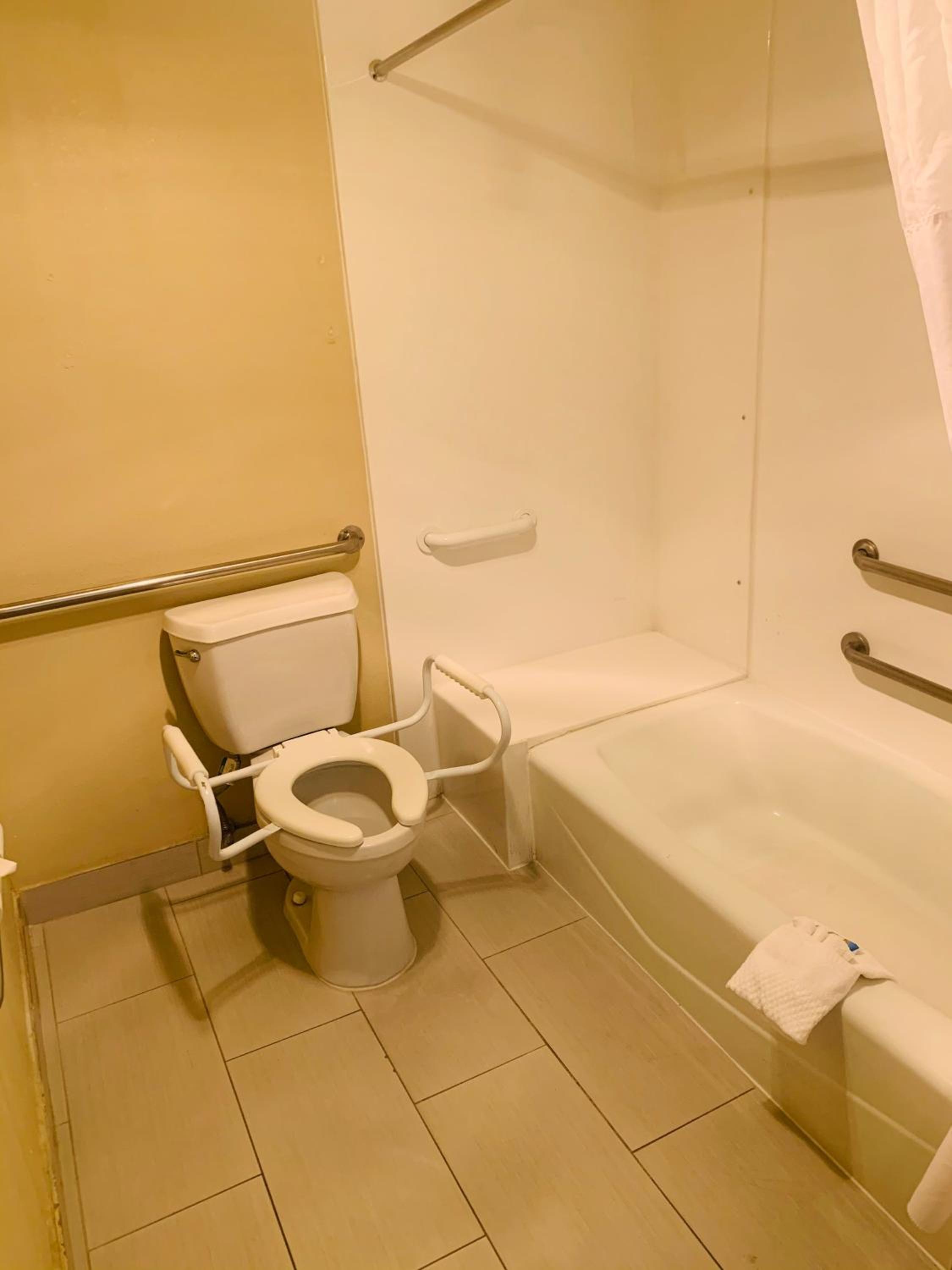 Hyland Inn near Pasadena Civic Center - Property Image 28