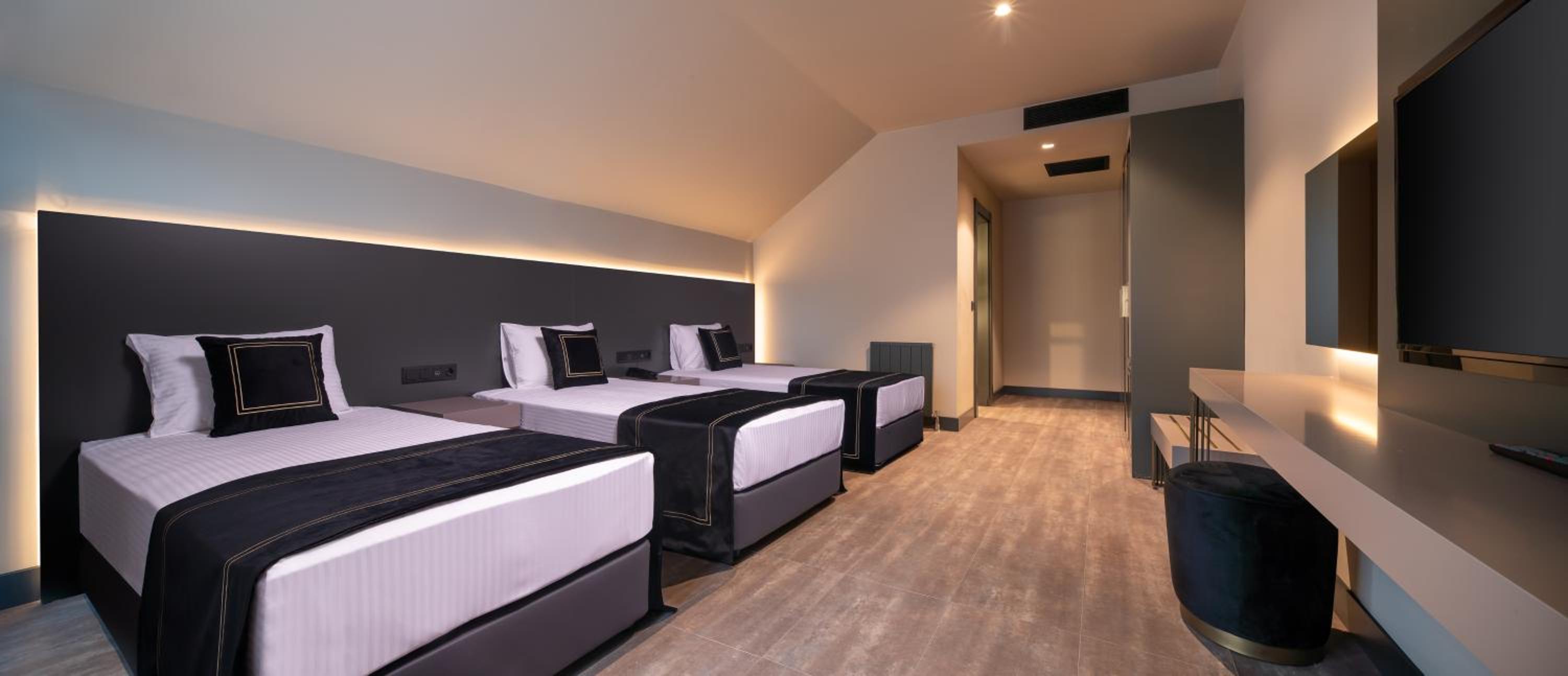 MENALO PREMIUM İSTANBUL HAVAALANI OTEL - Image 28