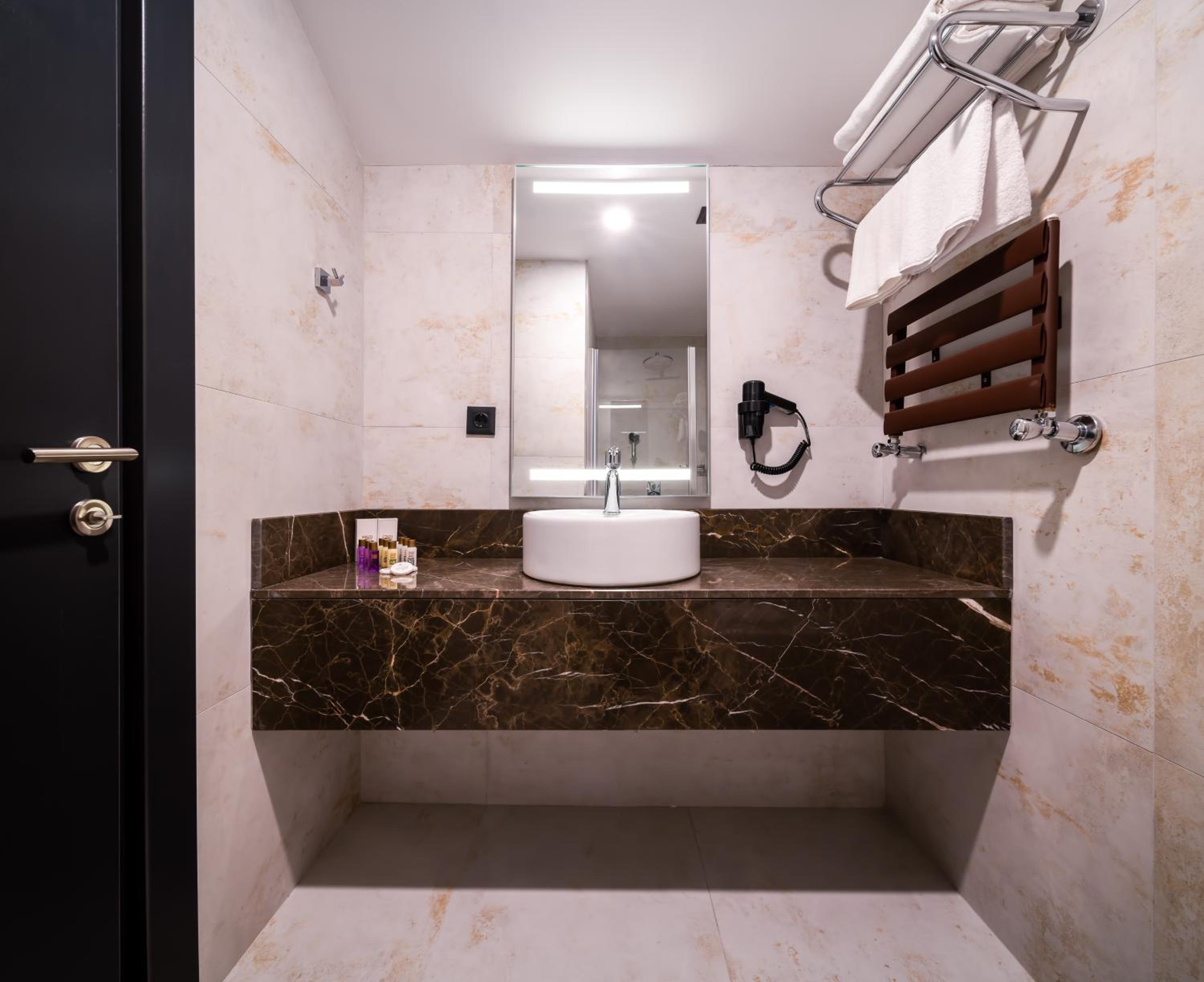 MENALO PREMIUM İSTANBUL HAVAALANI OTEL - Image 30