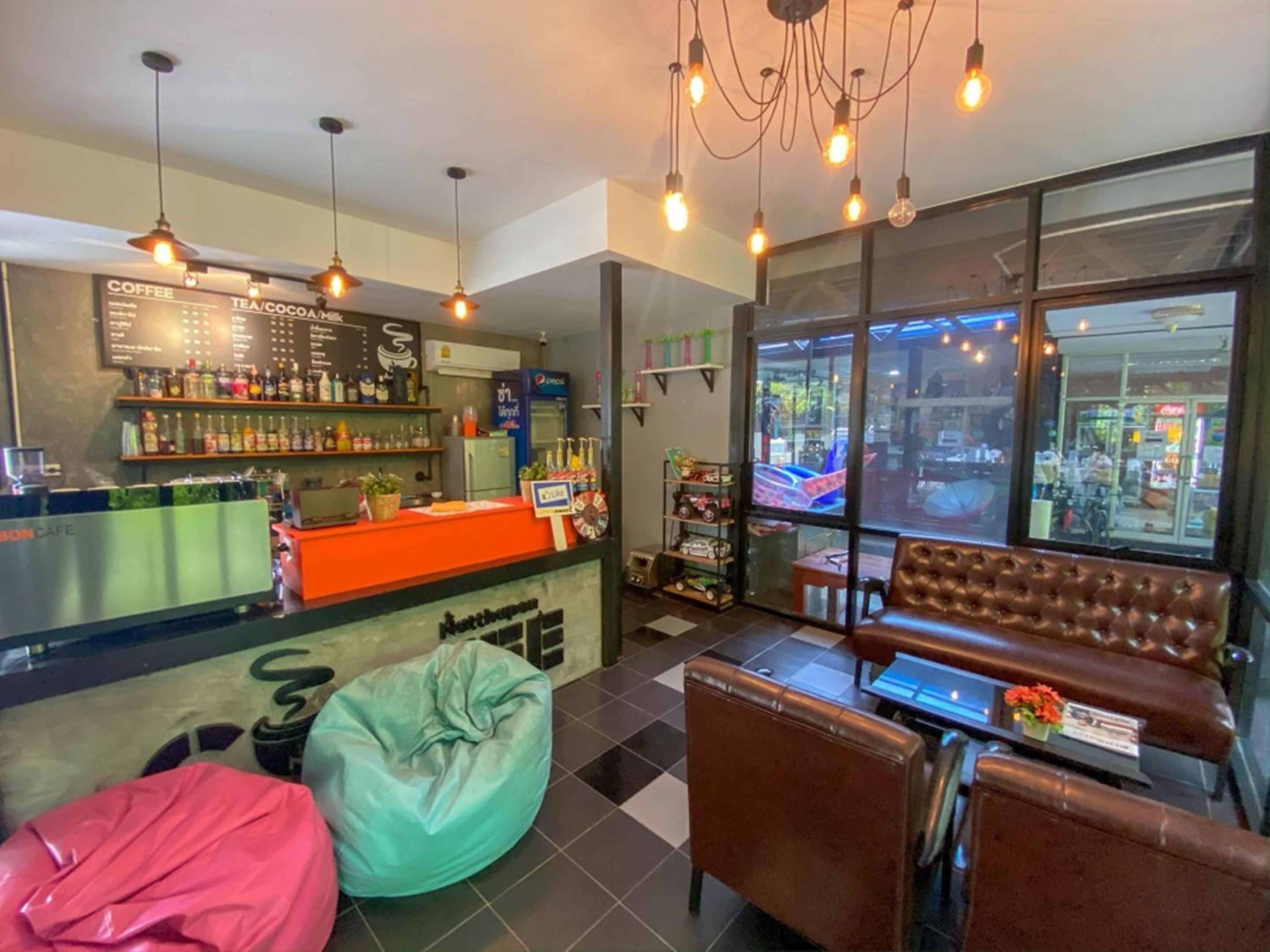 lounge