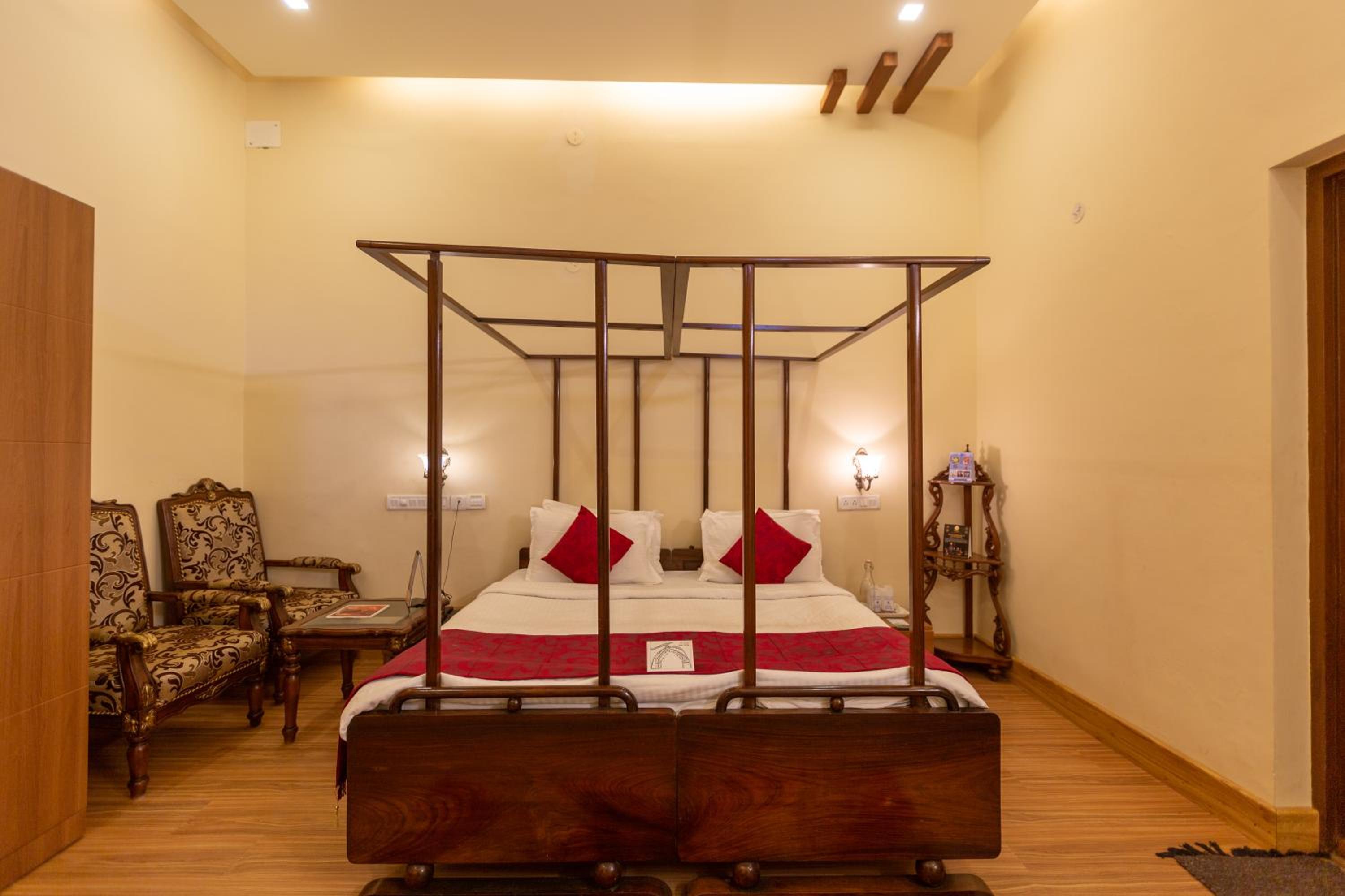 KSTDC Hotel Mayura Pine Top Nandi Hills view 4