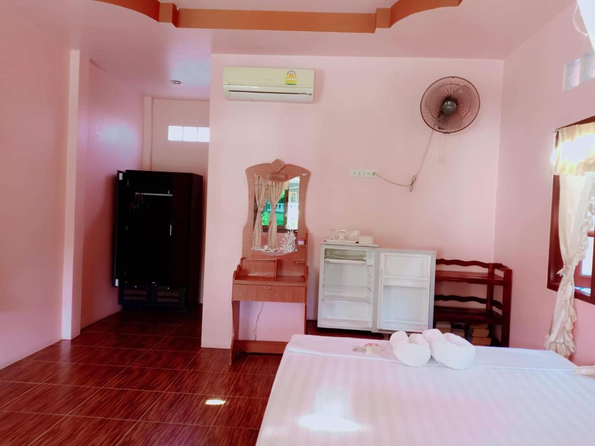 Silver Beach Bungalow