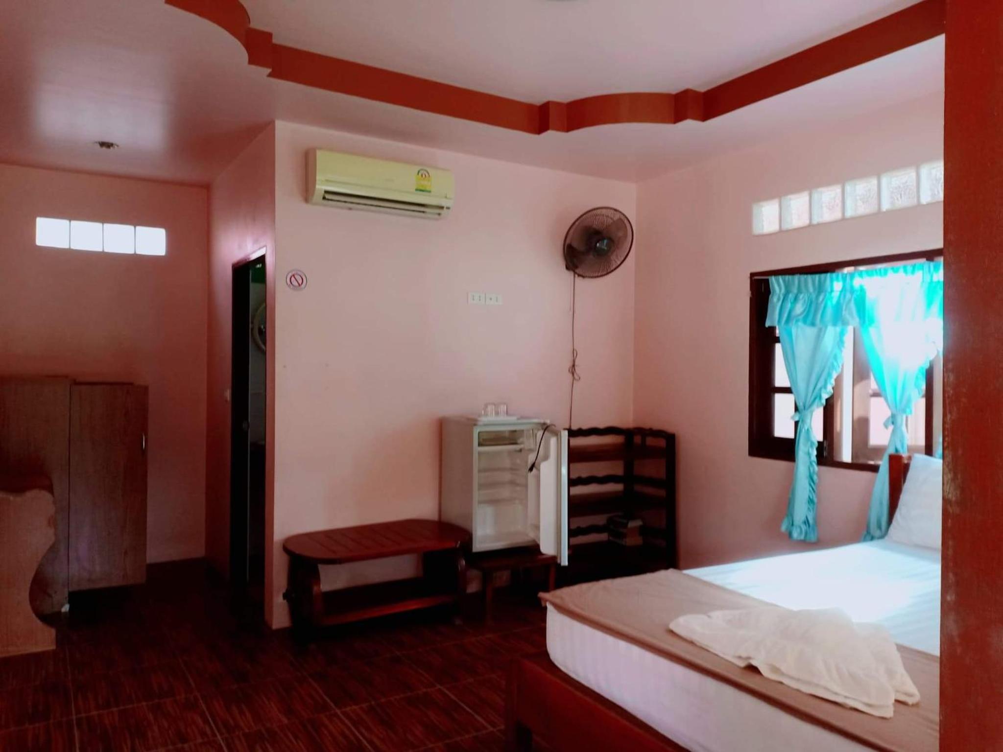 Silver Beach Bungalow