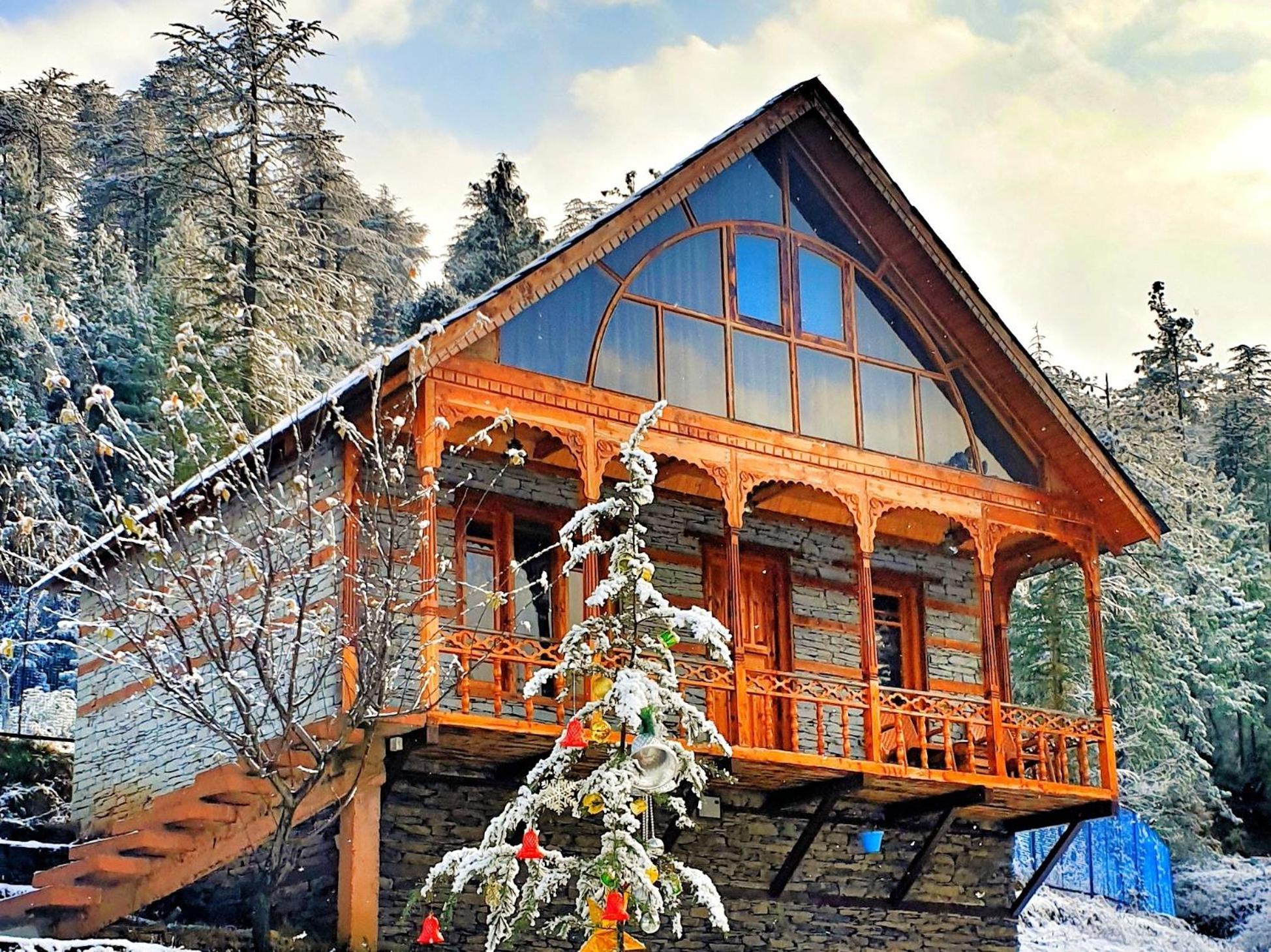WoodVista Cottages
