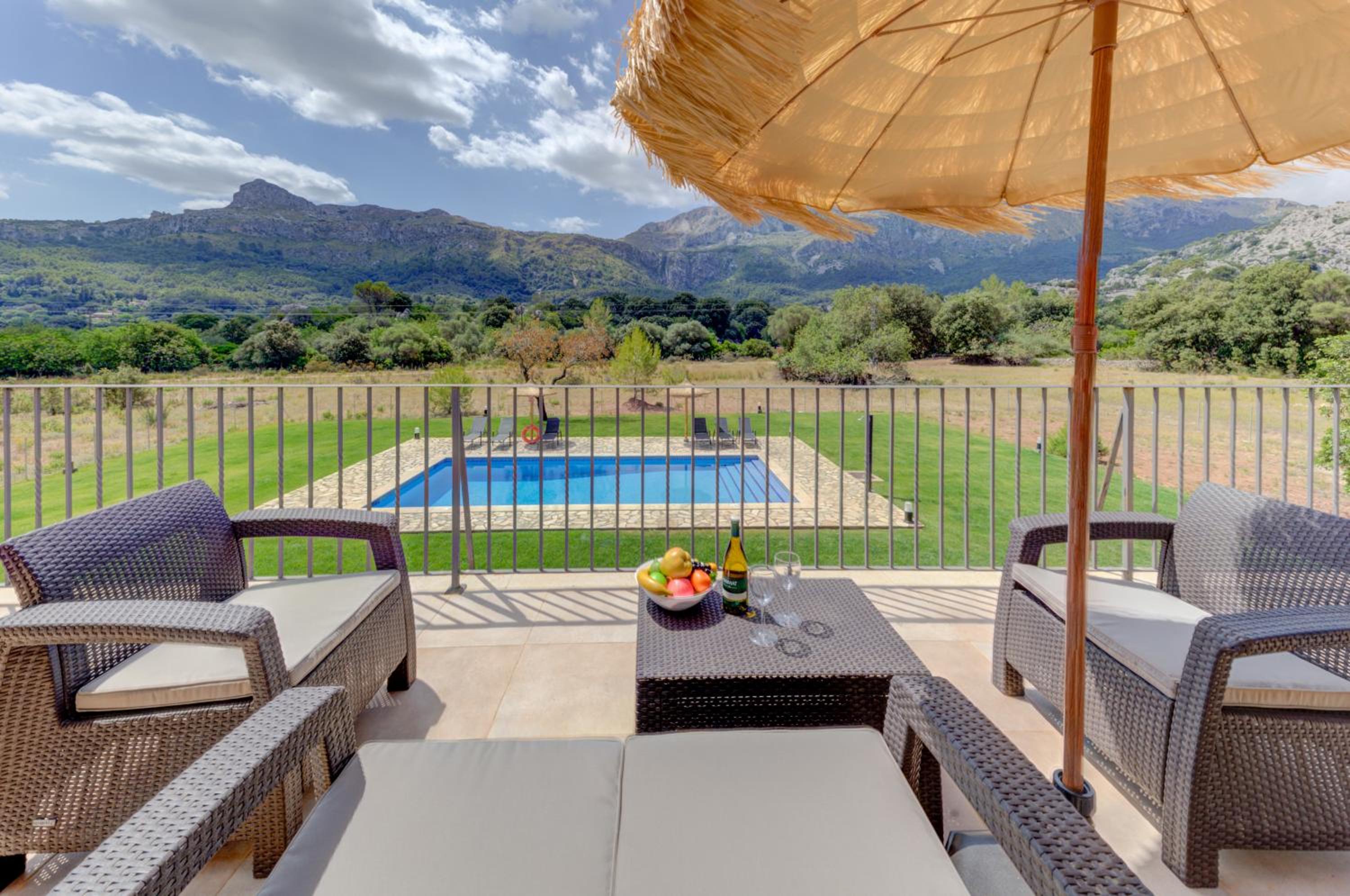 Villa Vall Den March II view 2