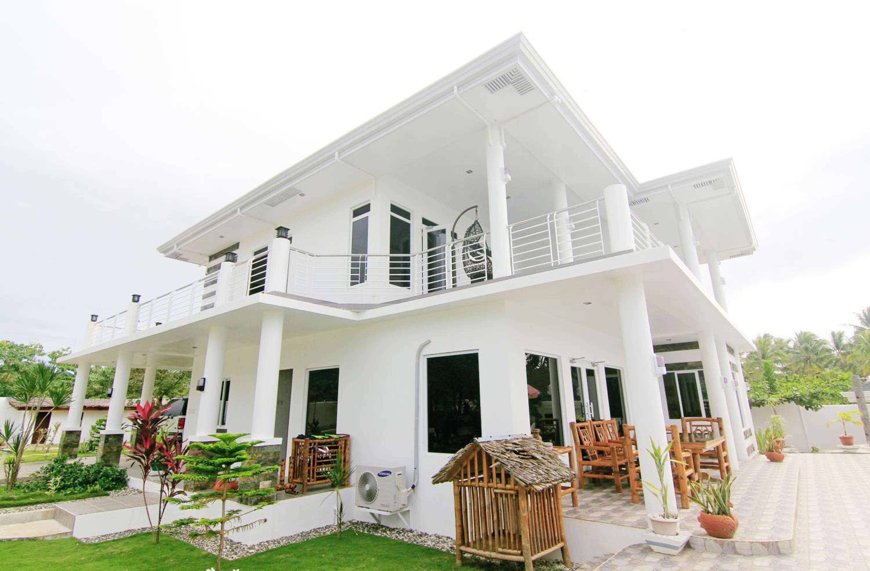 J&R Residence