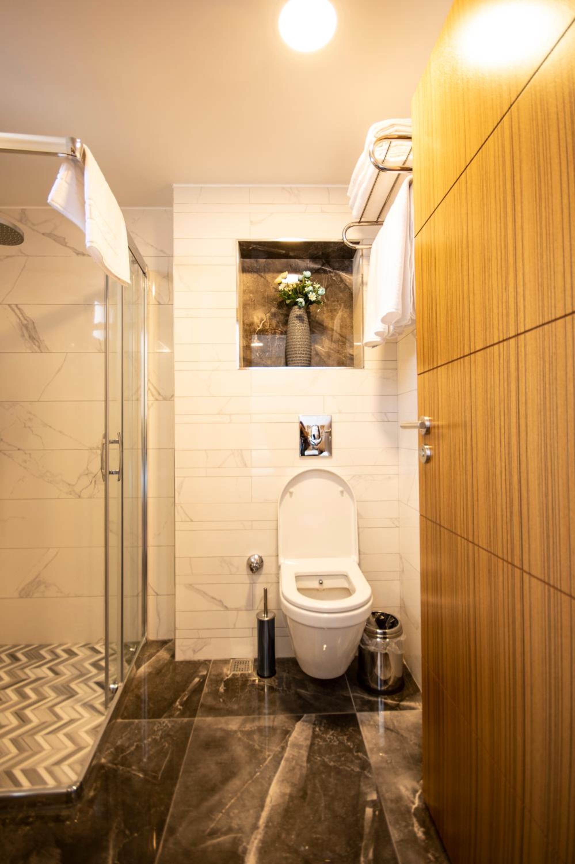 Eliza Otel - Image 40