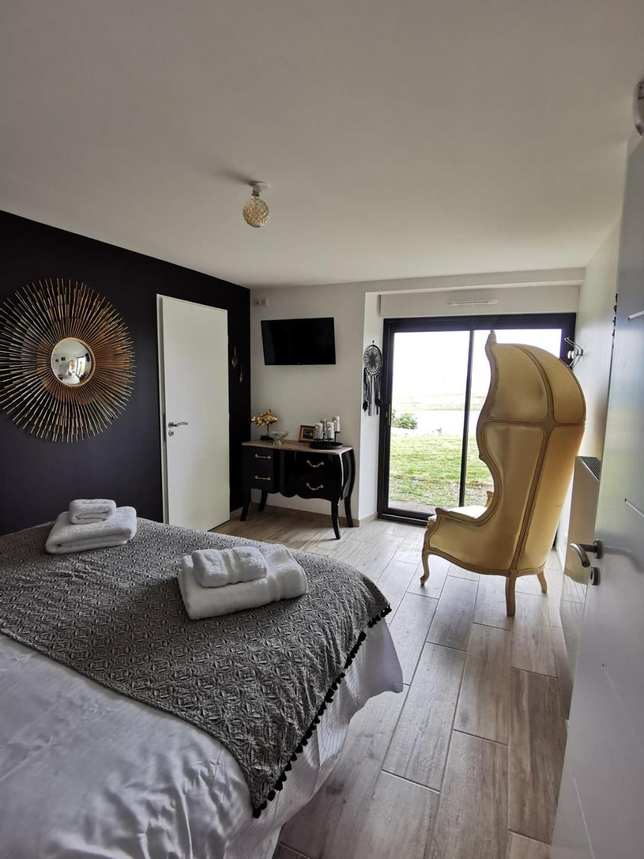 Villa l'hermine Vue mer exceptionnelle, prestation luxe contemporaine avec cinema et spa, borne voit électrique