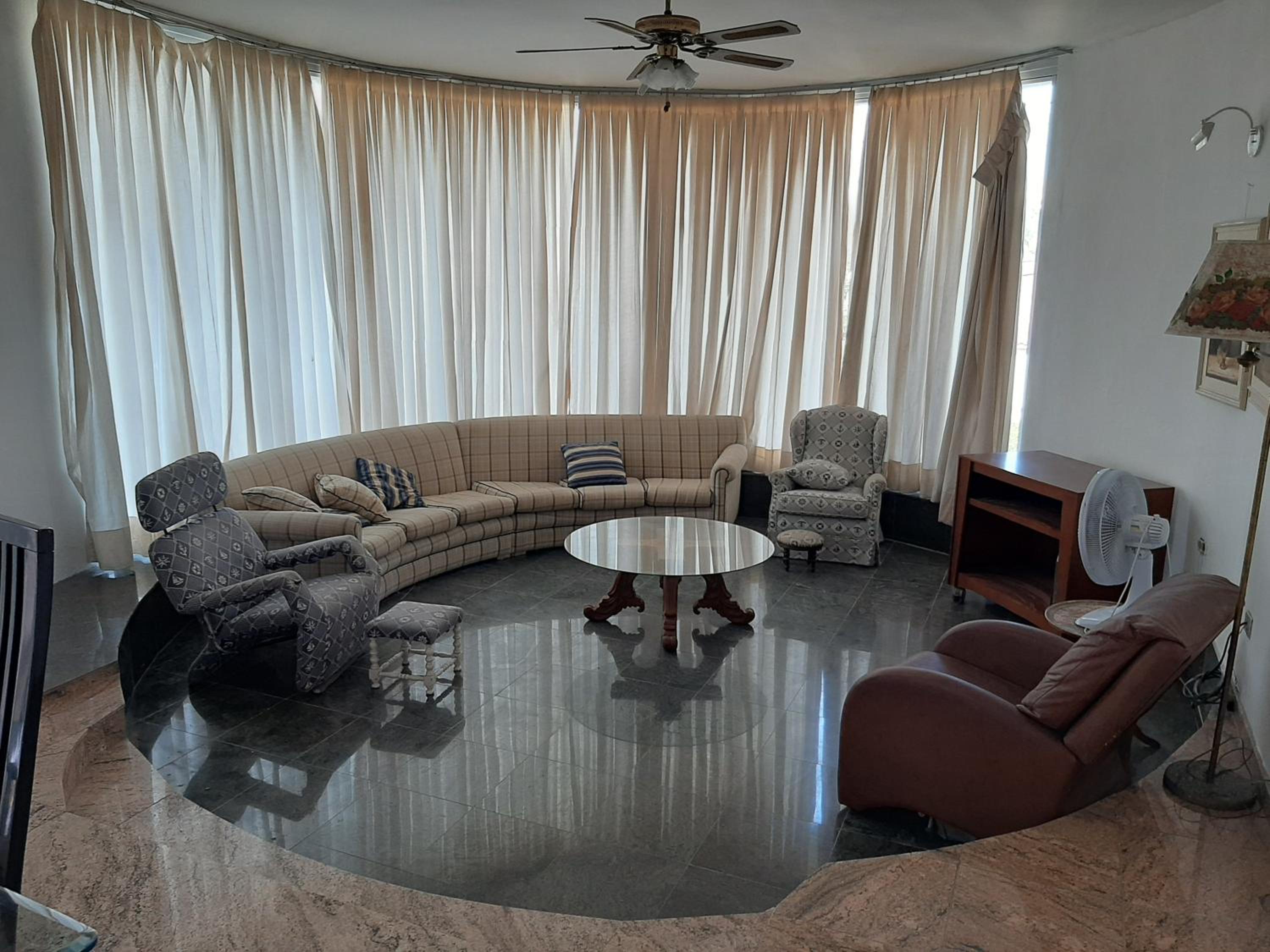 Casa linda na Enseada Guarujá