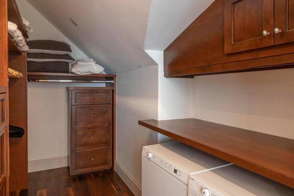 Haven on South Oak view 3