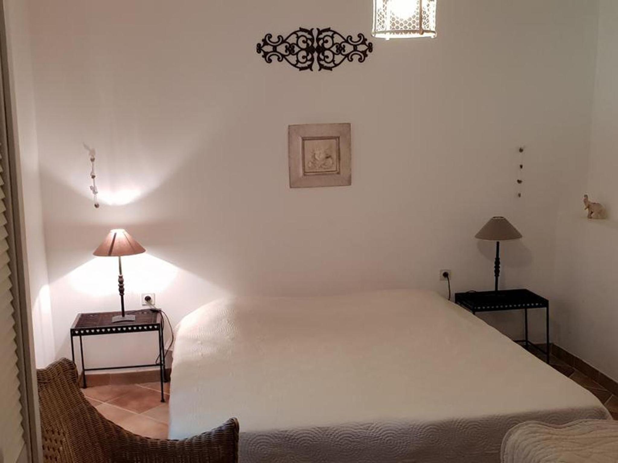 House, idyllic and relaxing setting not far from Orange - by feelluxuryholidays view 4