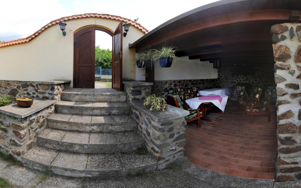 Penzion a Restaurace Nad Hradem