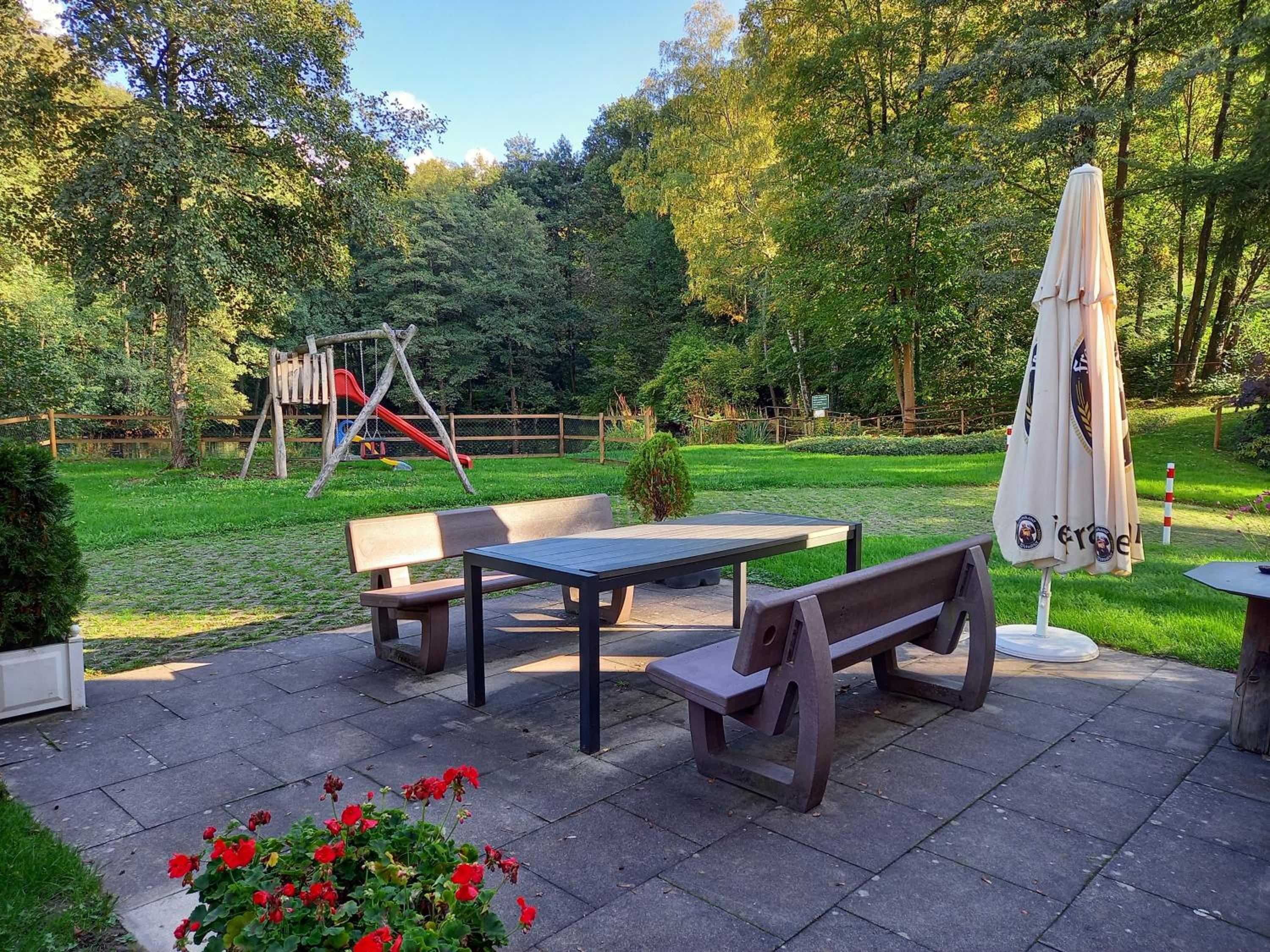 Ferienwohnung am Waldsee mit Schwimmbad
