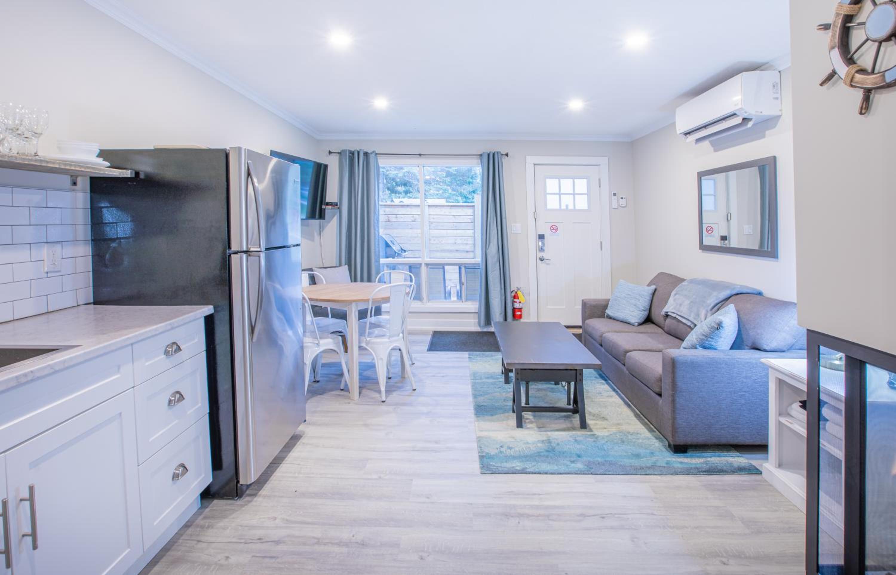 Boutique Suite #2