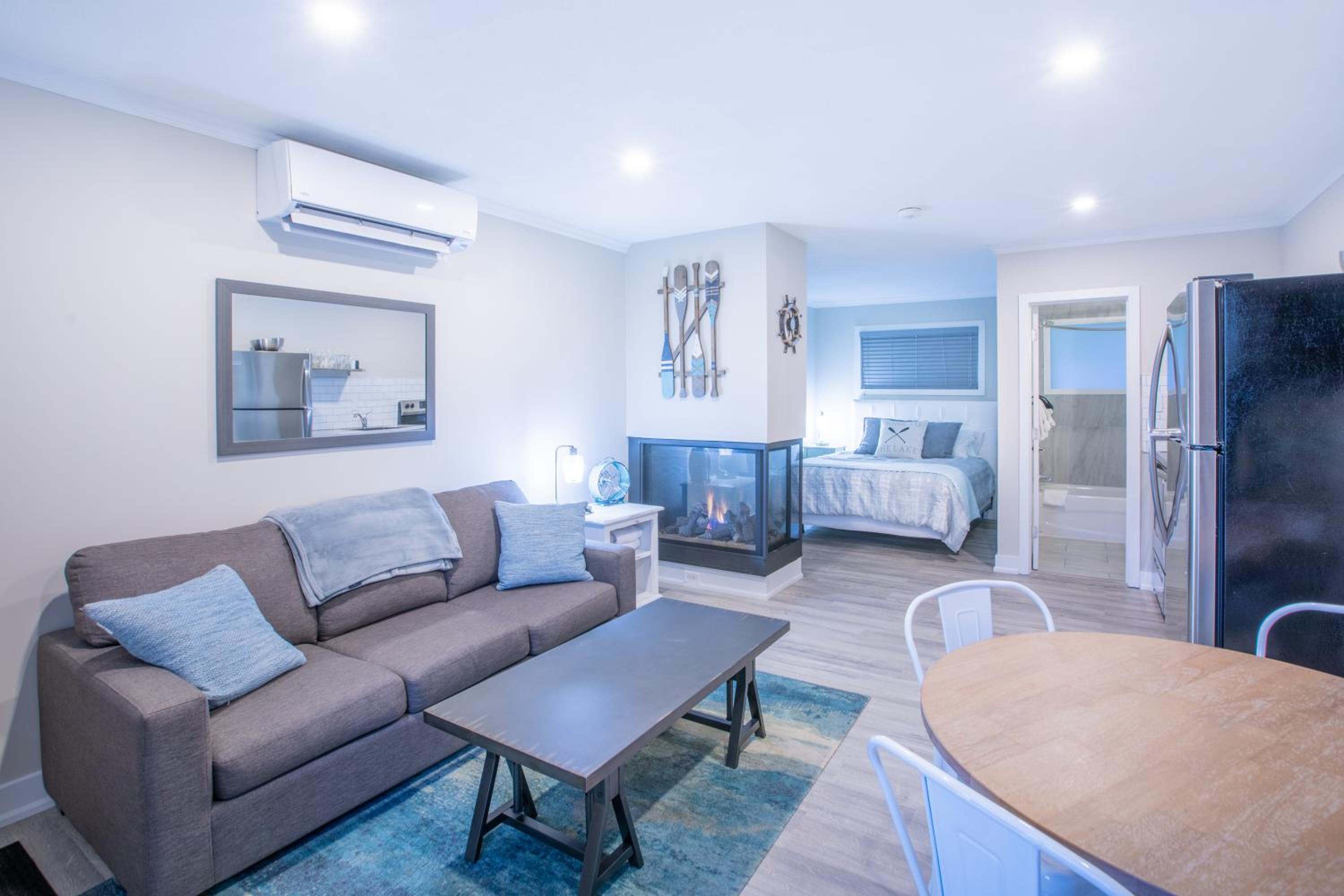 Boutique Suite #2