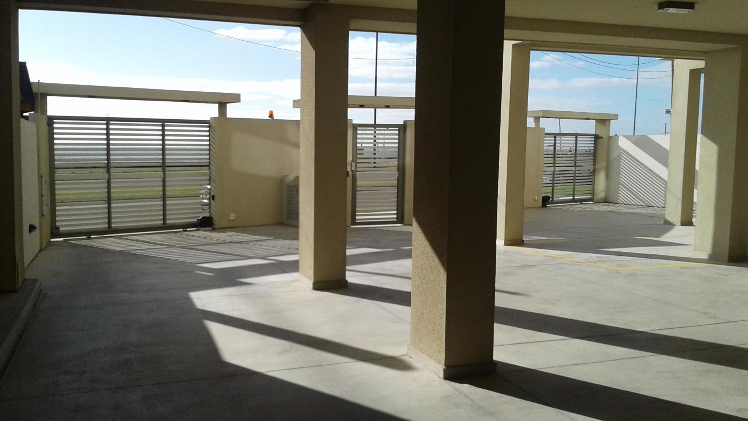 DEPTOS VIP en EDIFICIO FRENTE AL MAR-ZONA CONSTITUCION
