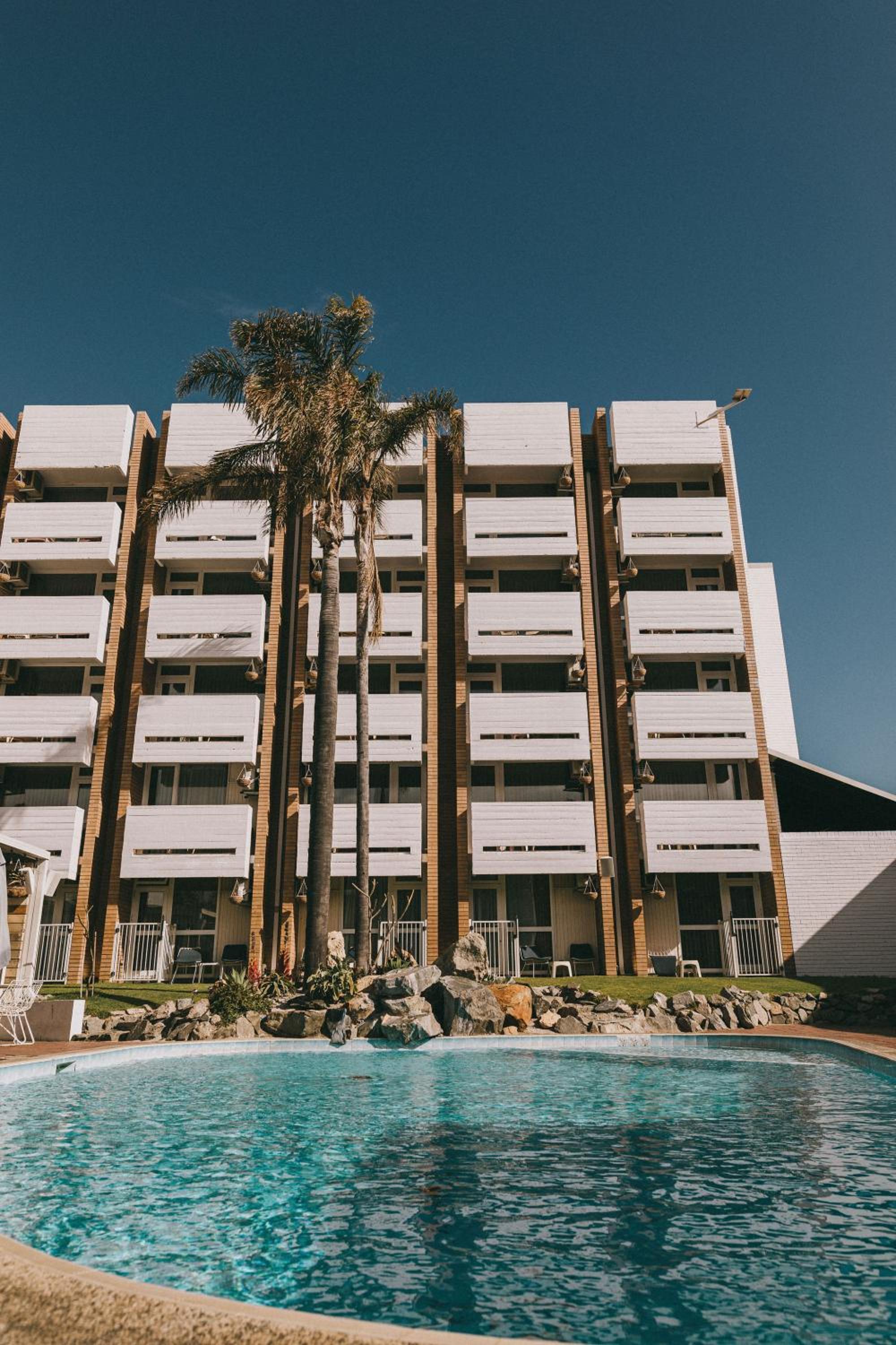 Hotel Indian Ocean Hotel - Image 1