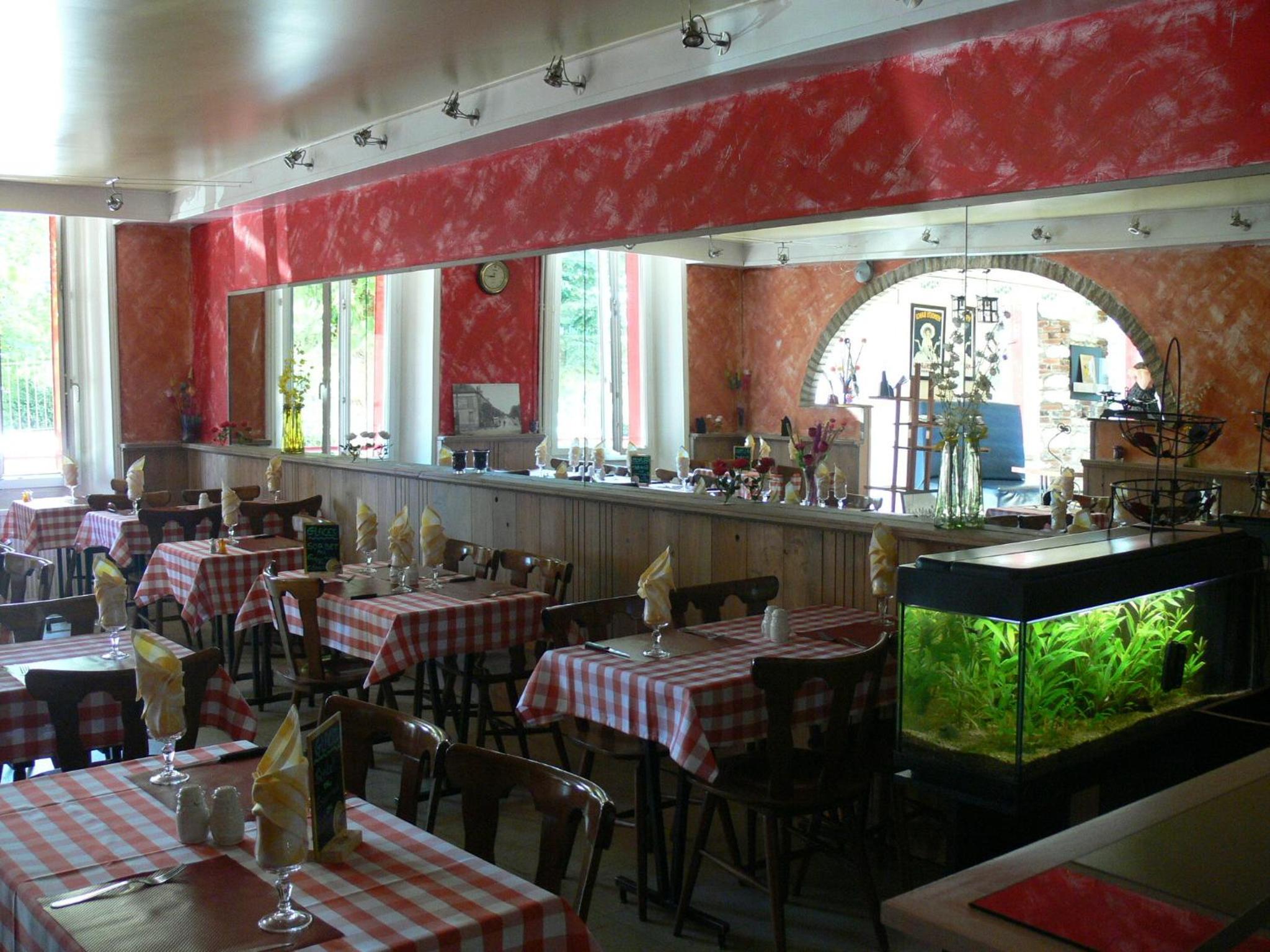 restaurant