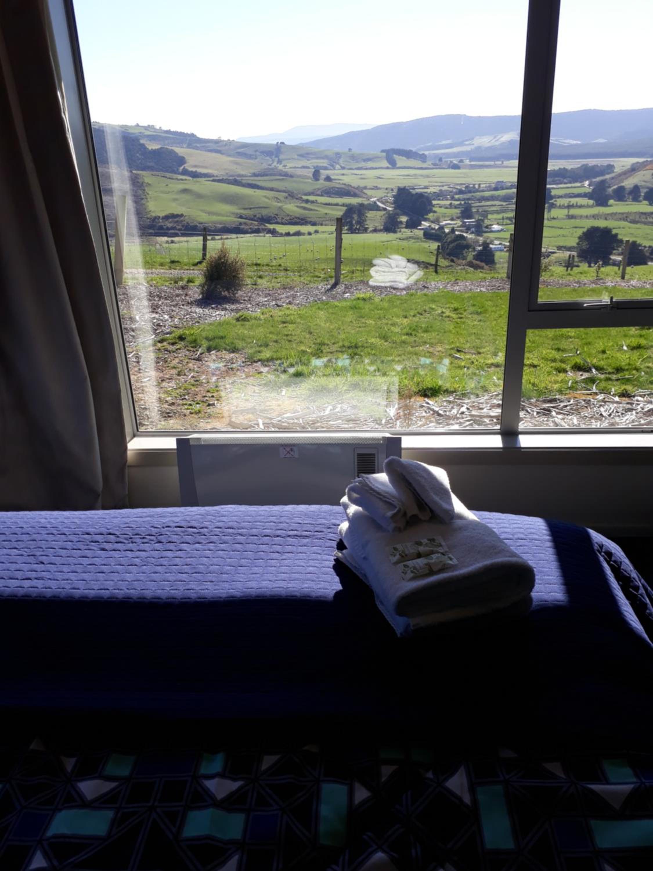 Niagara Ridge Retreat Catlins view 5