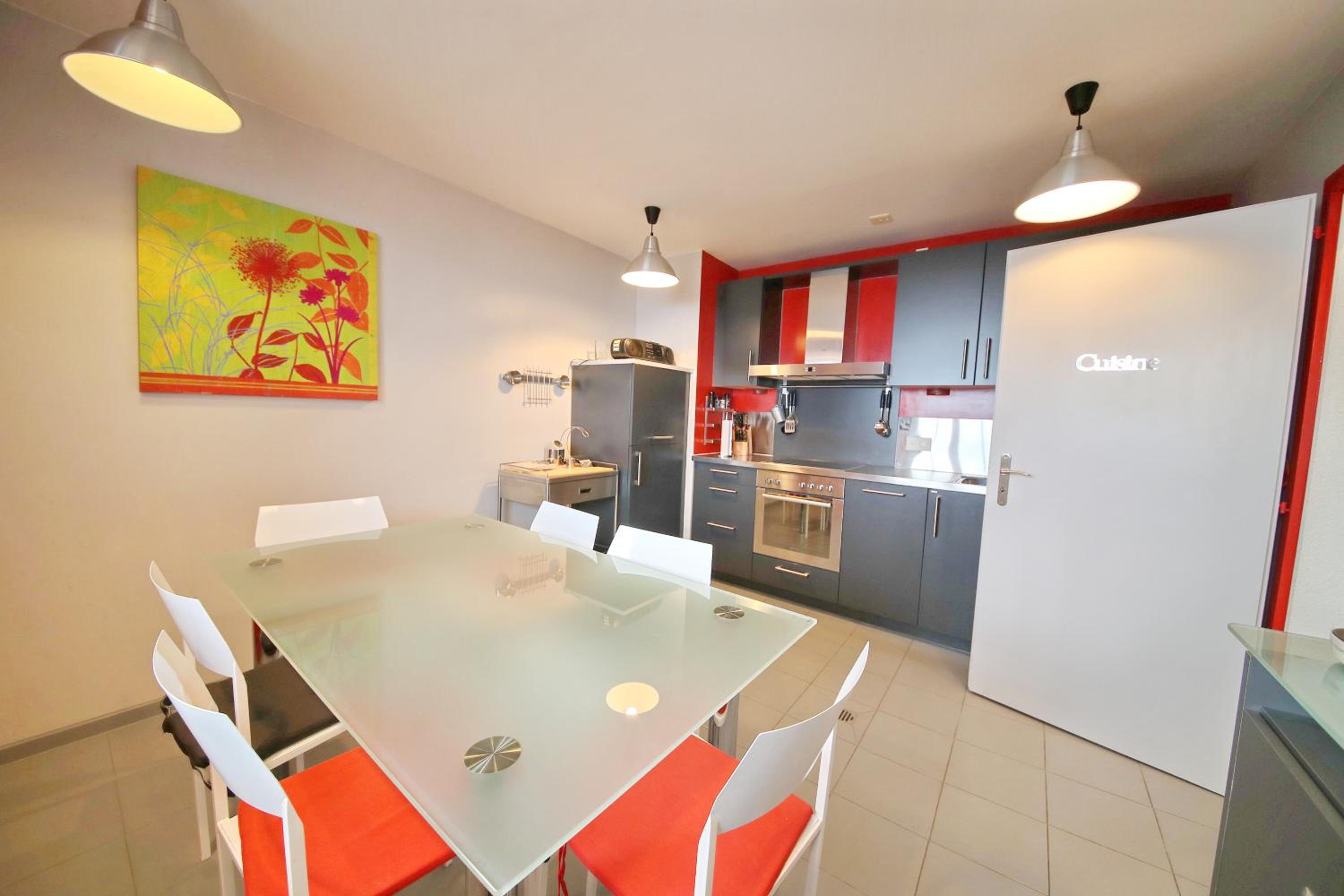 Corseaux Beach rooms-Riviera Beach apartments