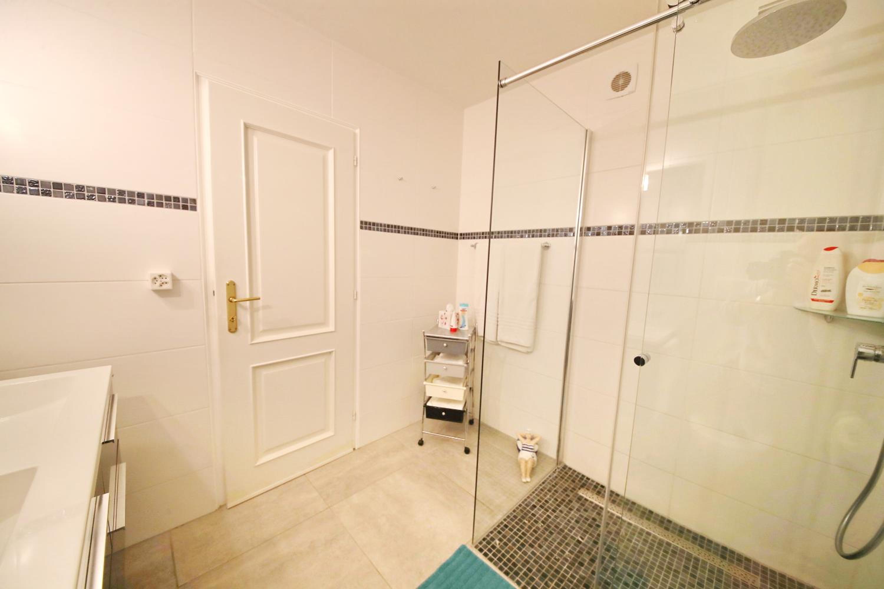 Corseaux Beach rooms-Riviera Beach apartments