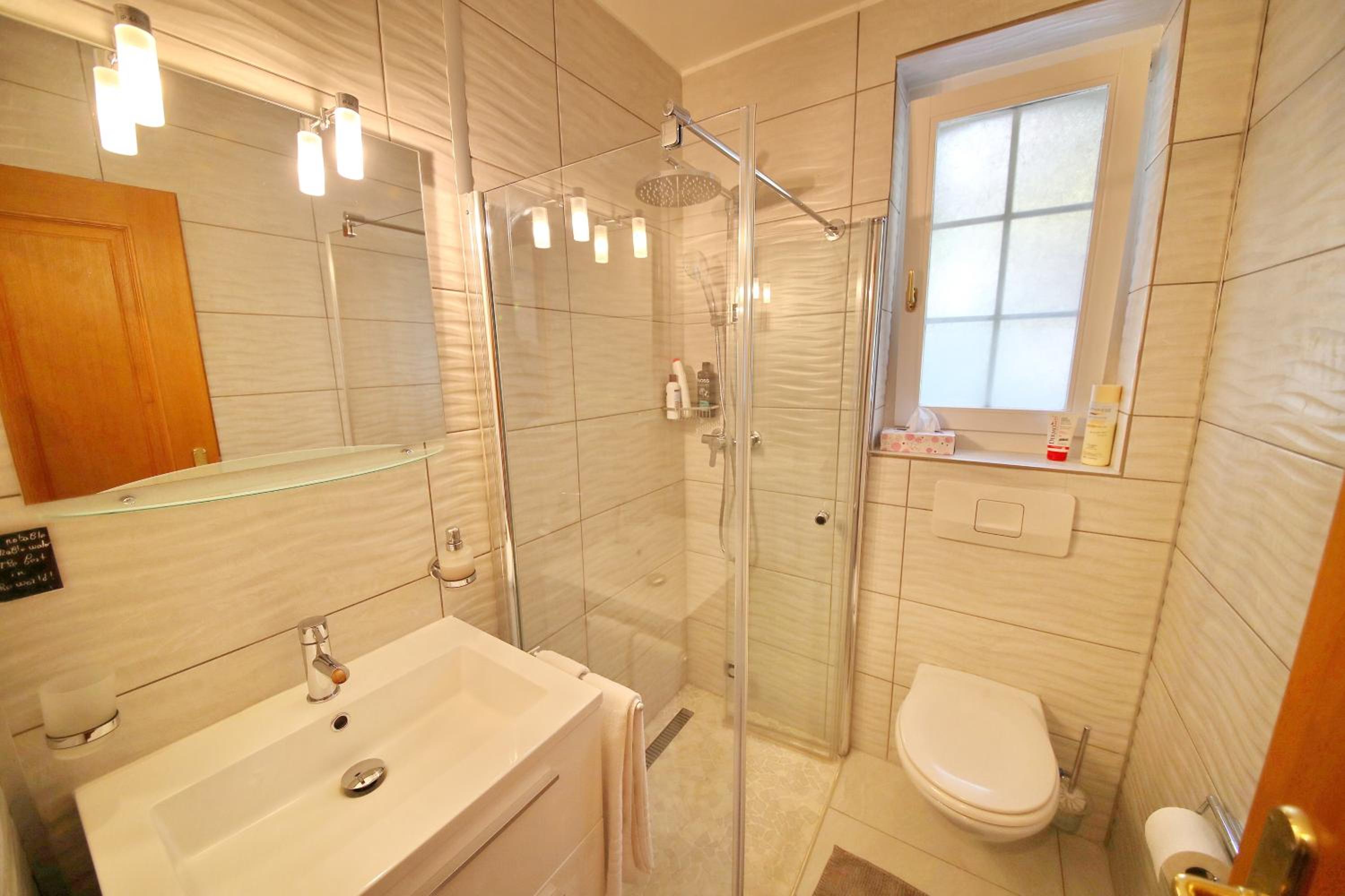 Corseaux Beach rooms-Riviera Beach apartments