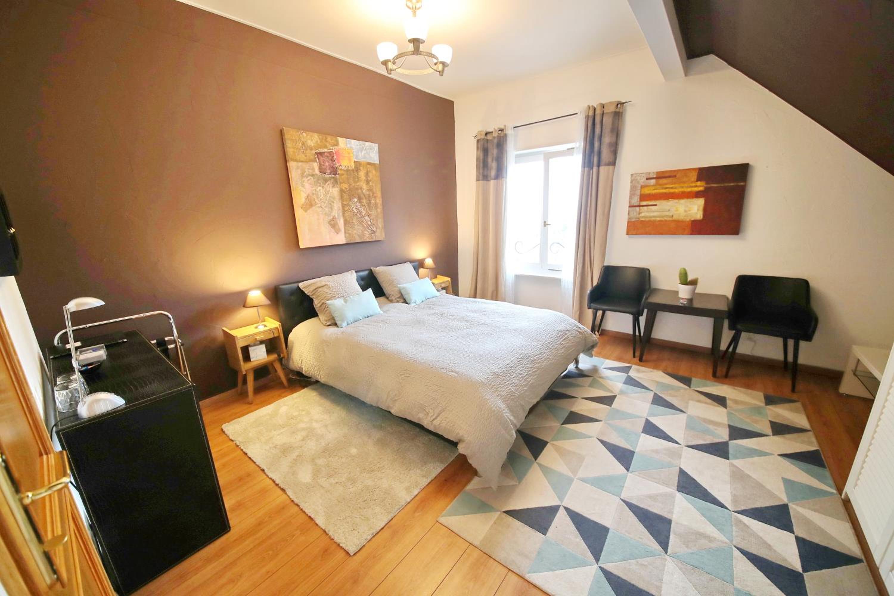 Corseaux Beach rooms-Riviera Beach apartments