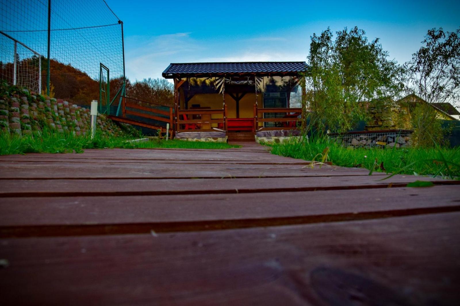Photo 45