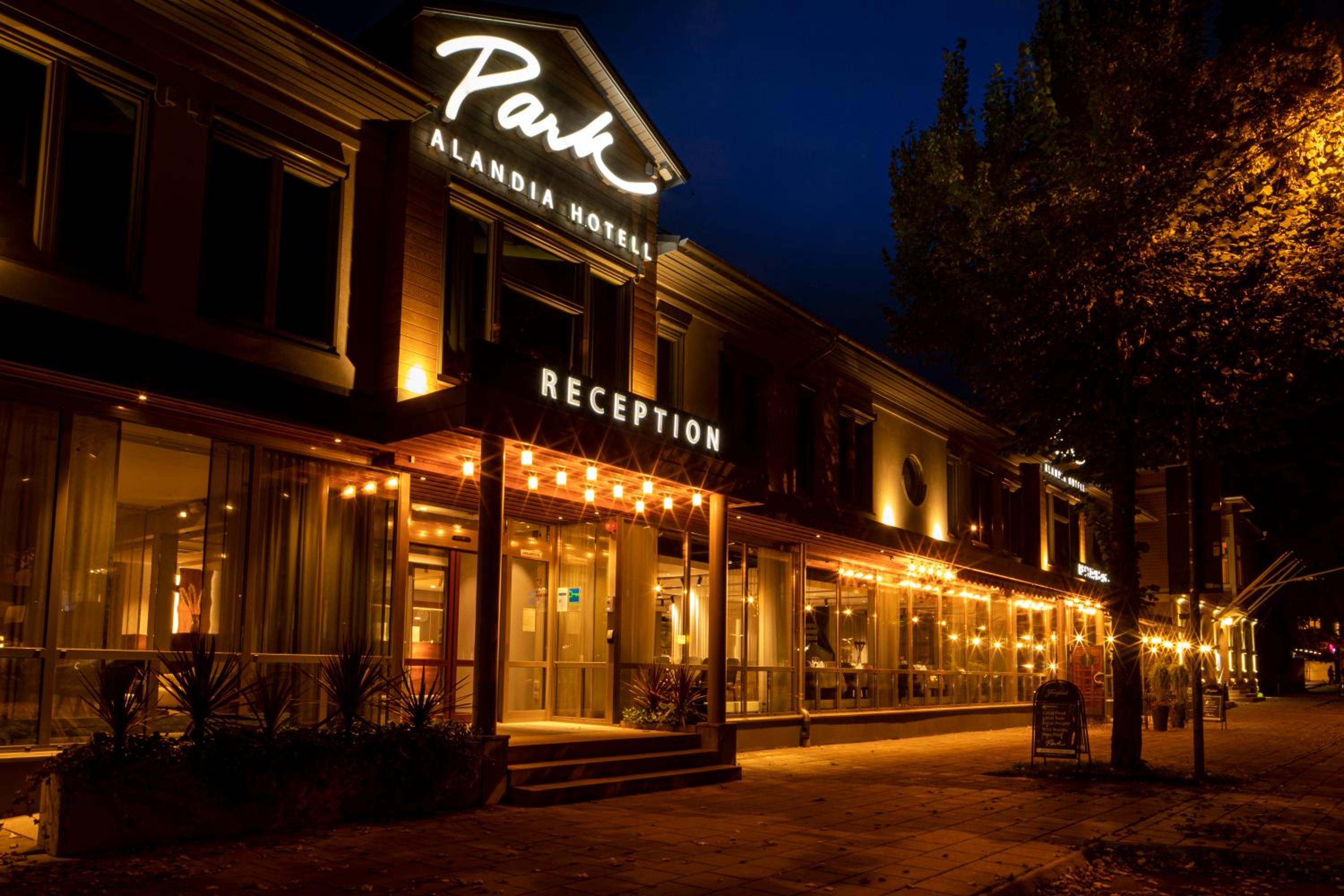 Hotel Park Alandia Hotel - Image 1