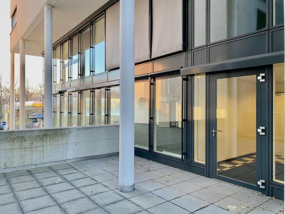 Your bright and spacious apartment by the lake