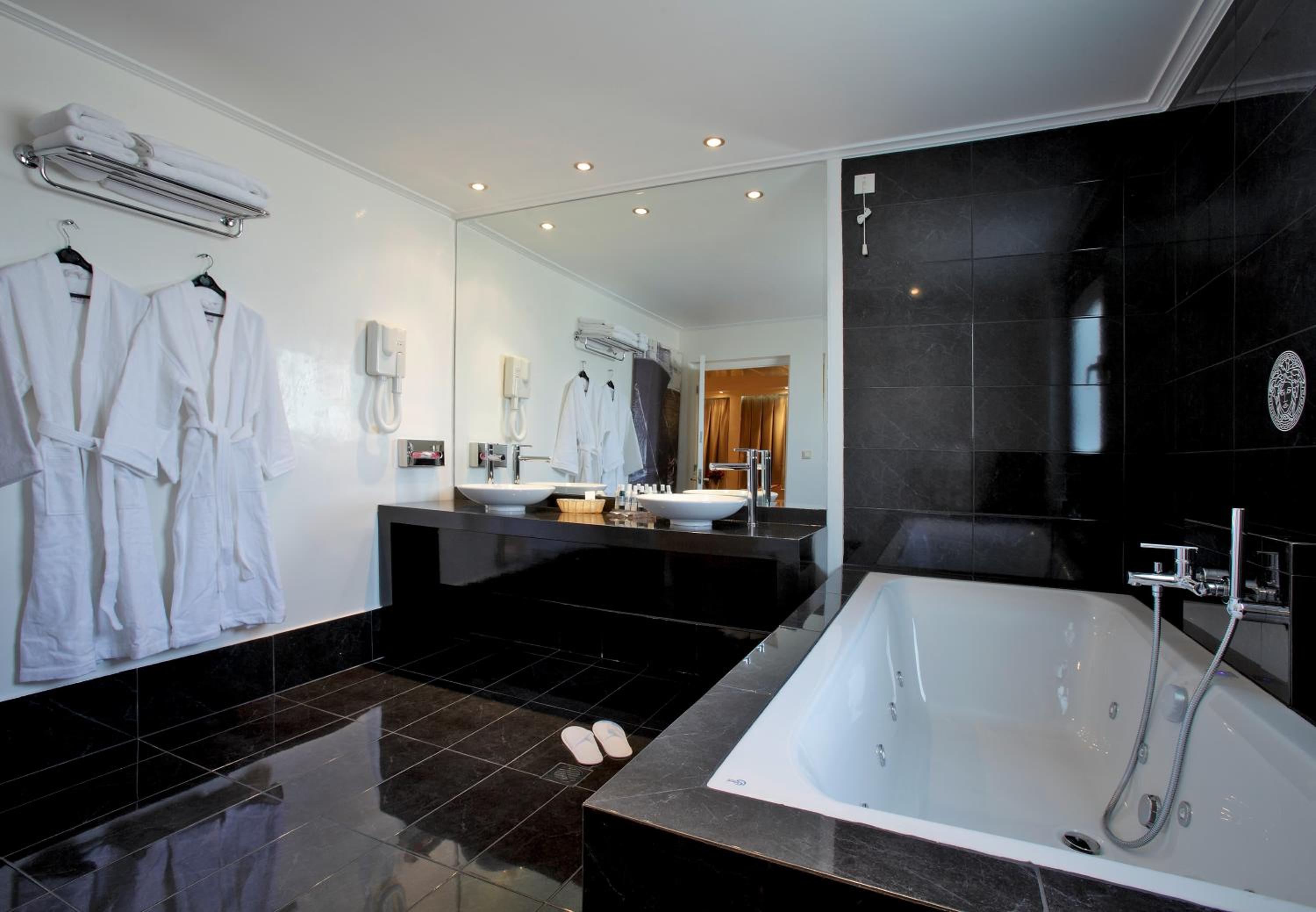 Piraeus Vacations - Piraeus Theoxenia Hotel - Property Image 7