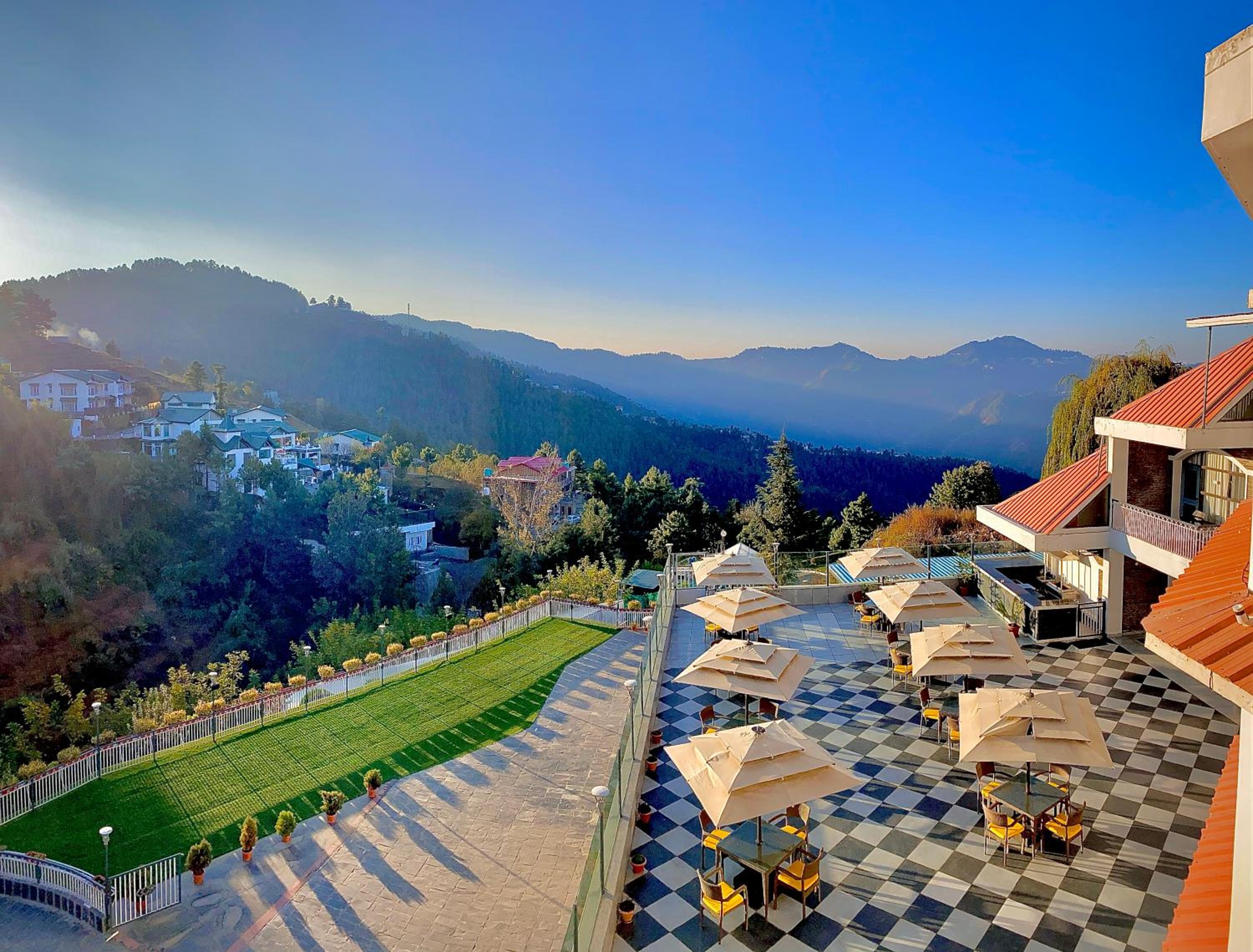 Marigold Sarovar Portico Shimla with Heated pool and AC Rooms-A Resort cottage and SPA Marigold Sarovar Portico Shimla with Heated pool and AC Rooms-A Resort cottage and SPA