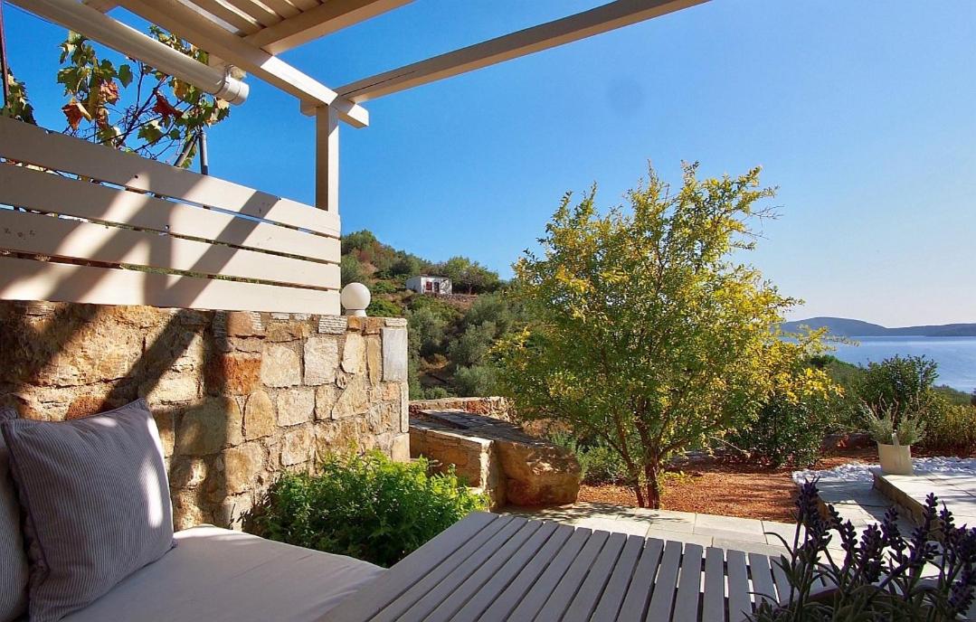 Lithea Villas and Studios by the Sea