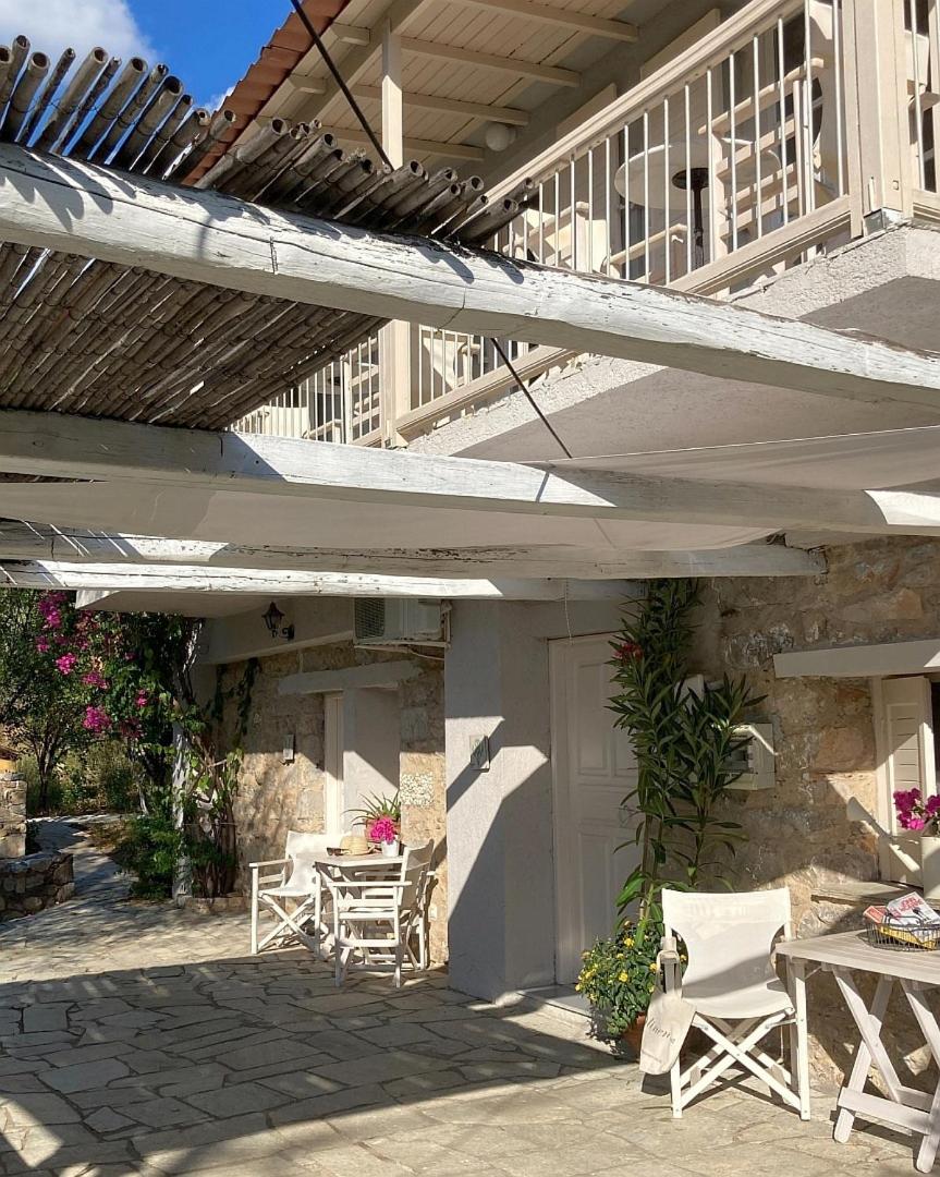 Lithea Villas and Studios by the Sea