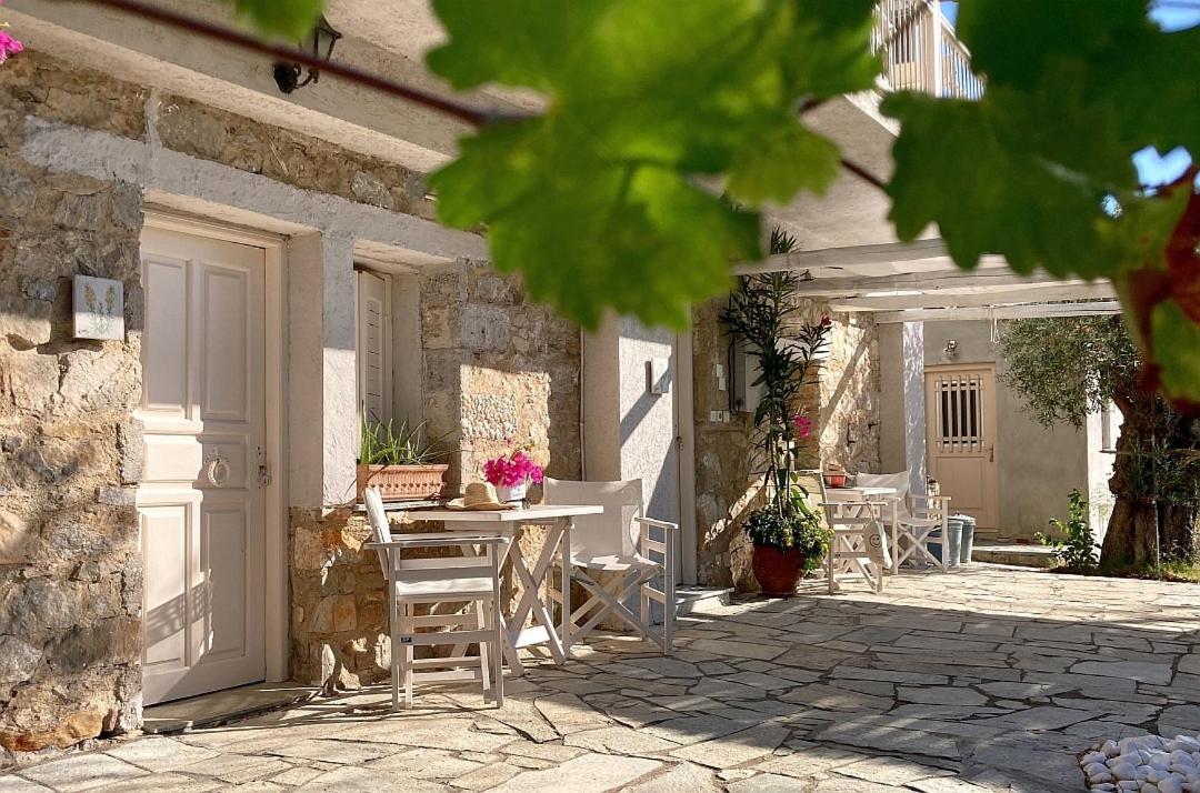 Lithea Villas and Studios by the Sea