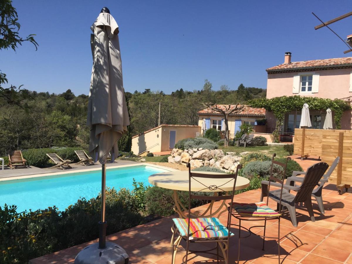 AU PIED DU VENTOUX view 4