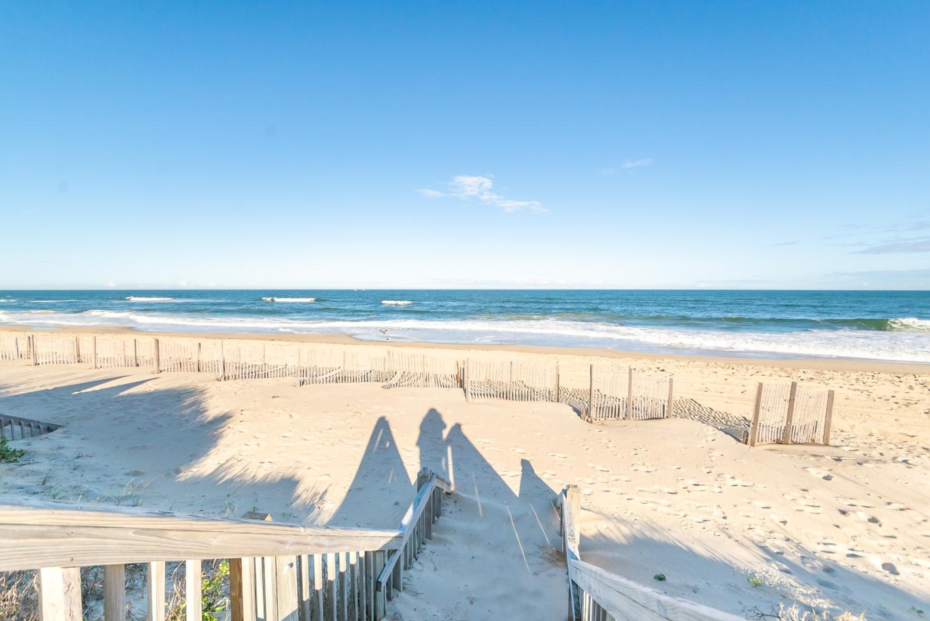 Sea Reunion - Nags Head MP 12.5, Oceanfront, Amazing Views! Pool, Hot Tub, Pets OK view 3