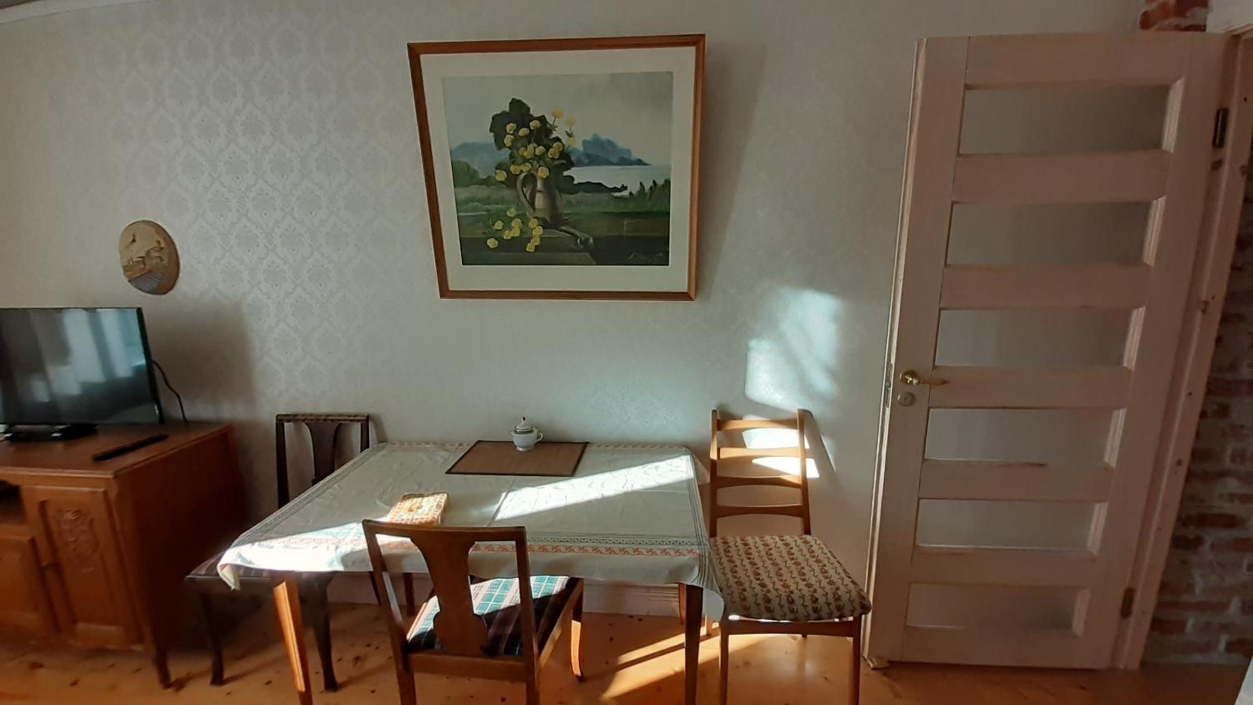 Majakovski Family Suite