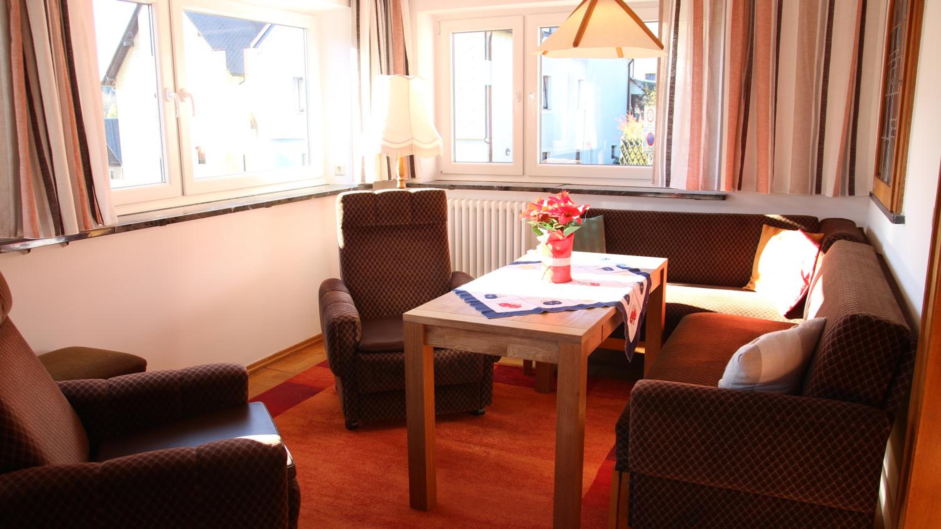 Landhaus Büttner Altenberg, zentral, familienfreundlich, Skihang & Erlebnisberg fußläufig