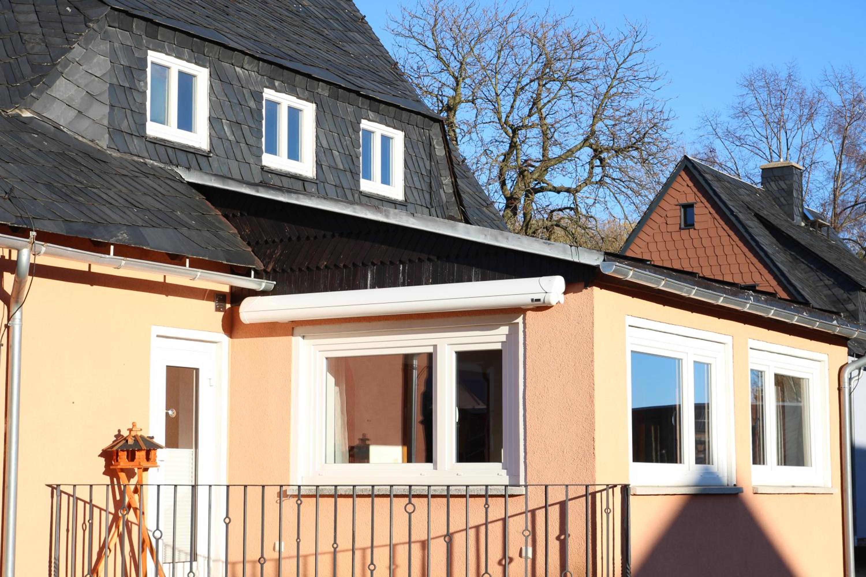 Landhaus Büttner Altenberg, zentral, familienfreundlich, Skihang & Erlebnisberg fußläufig