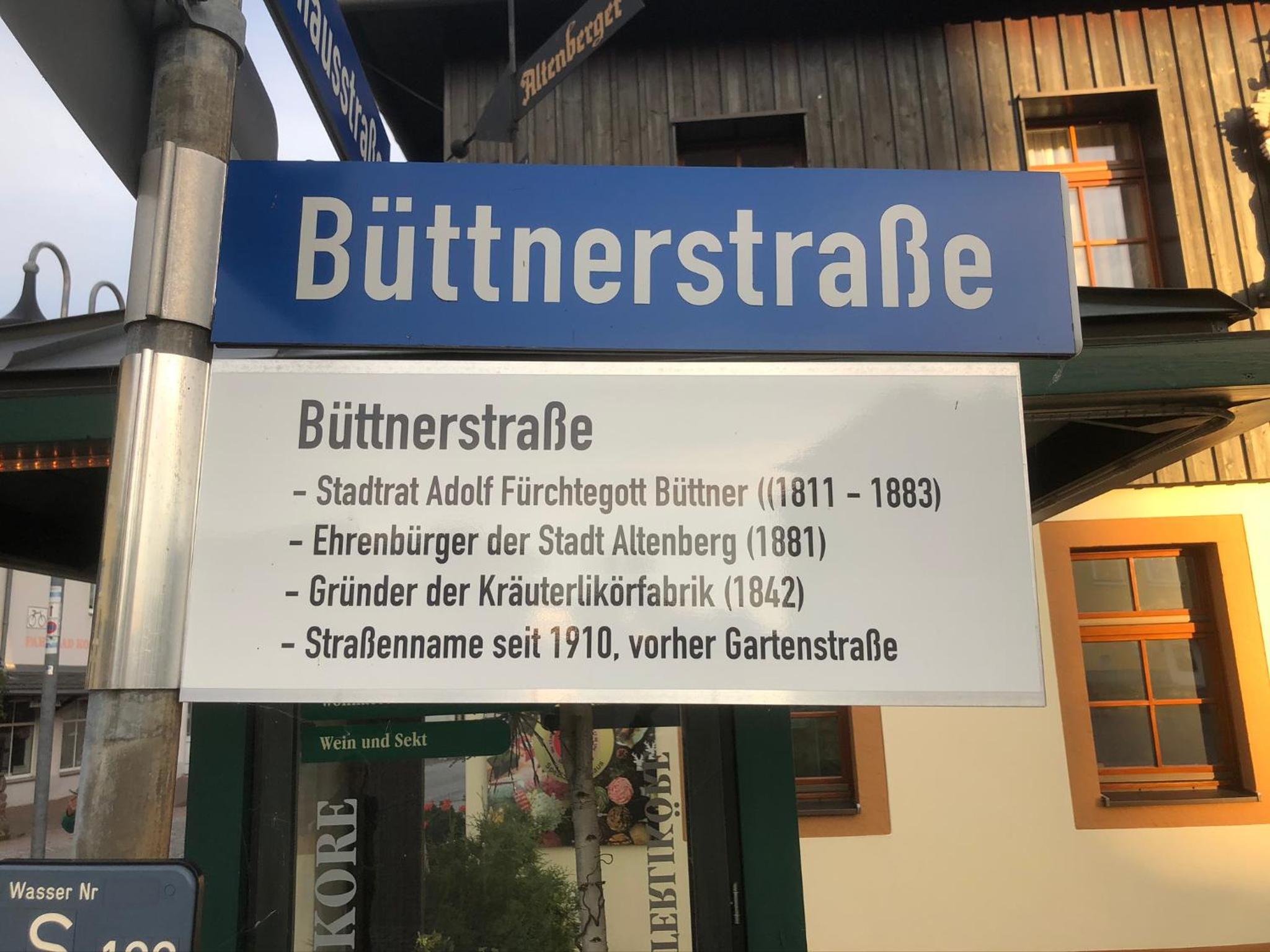 Landhaus Büttner Altenberg, zentral, familienfreundlich, Skihang & Erlebnisberg fußläufig